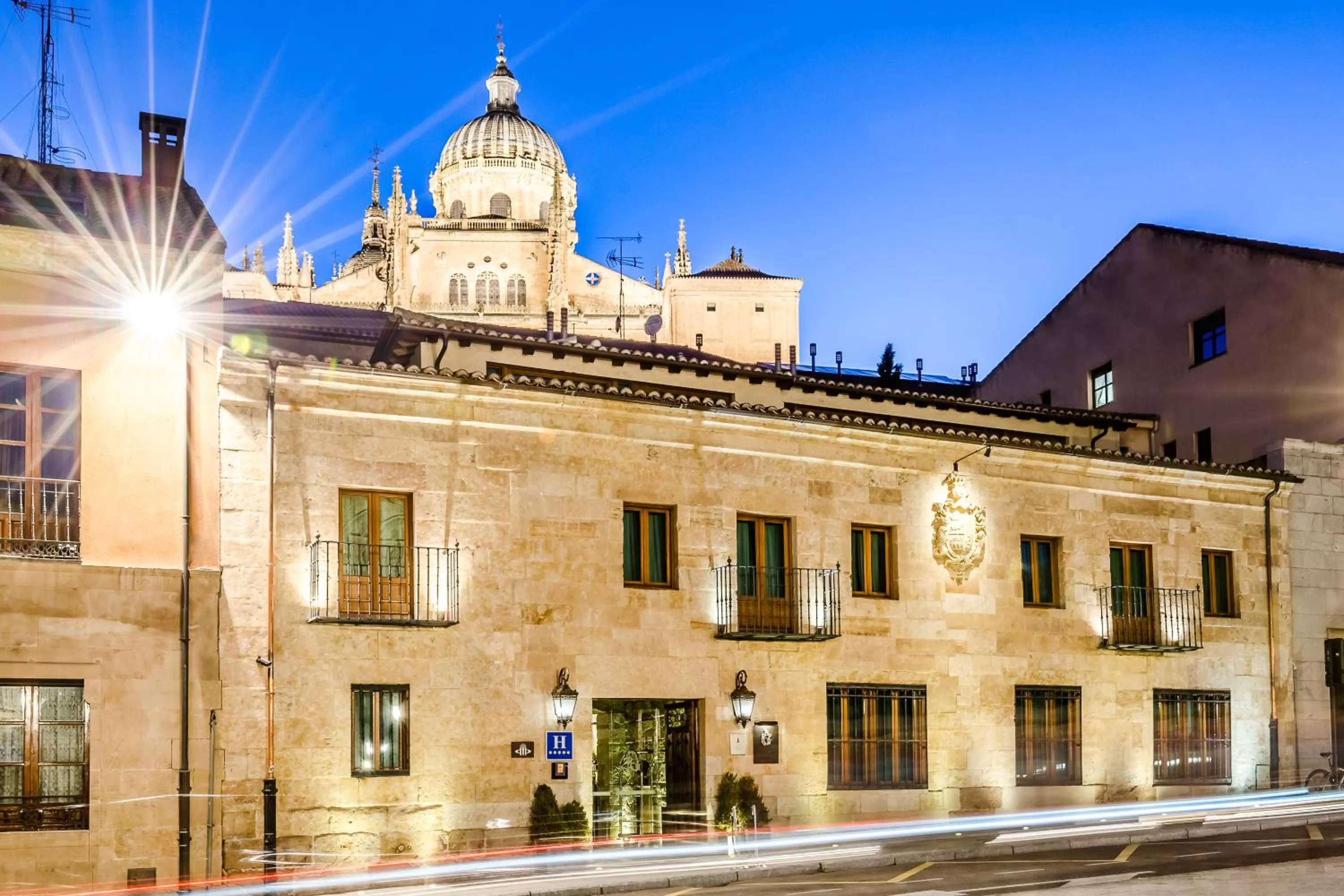 Facade/entrance in Grand Hotel Don Gregorio