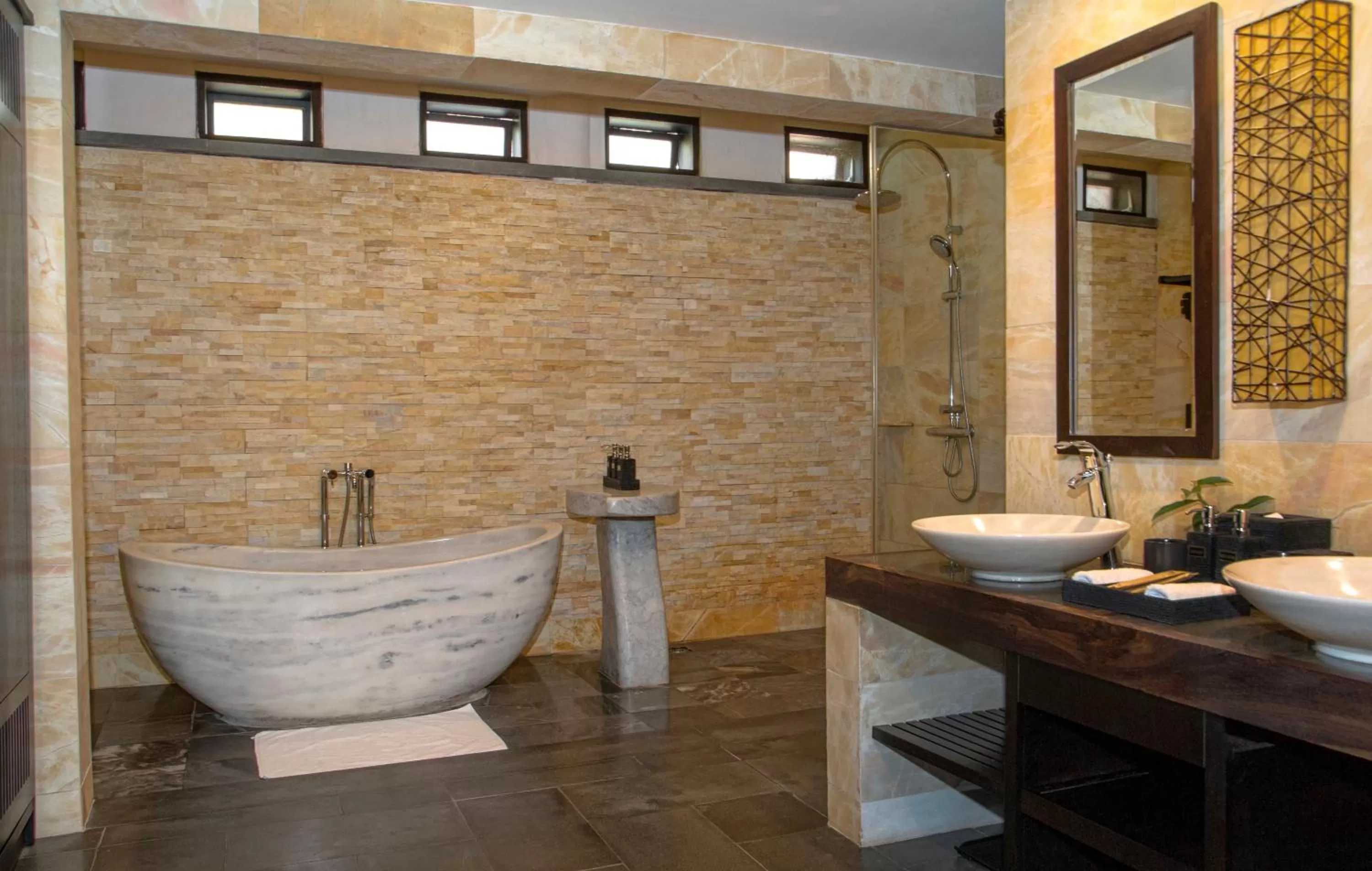 Shower in Amiana Resort Nha Trang