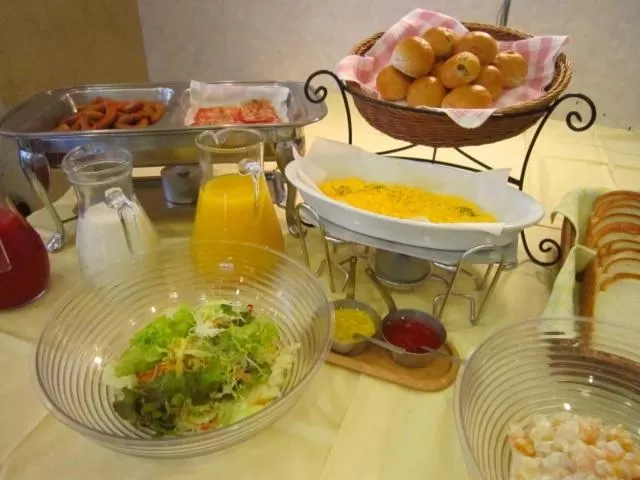 Restaurant/places to eat in Sky Heart Hotel Hakata