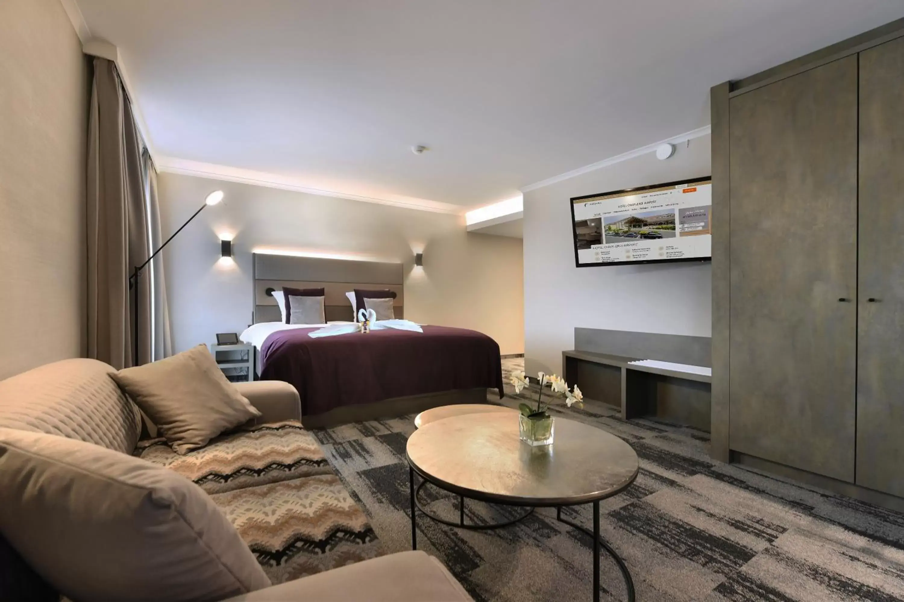 Family Room in Hotel Charleroi Airport - Van Der Valk Family Room in Hotel Charleroi Airport - Van Der Valk