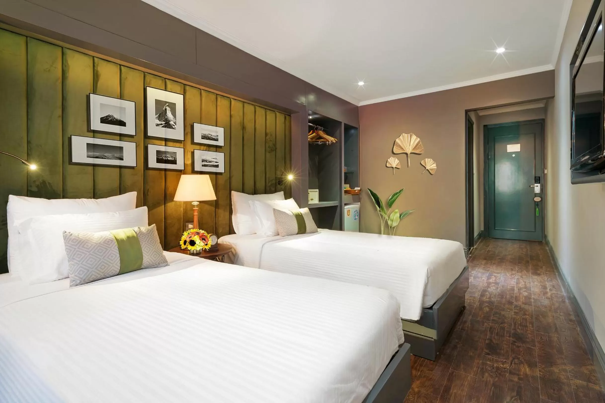 Bedroom, Bed in Hanoi Center Silk Hotel & Travel