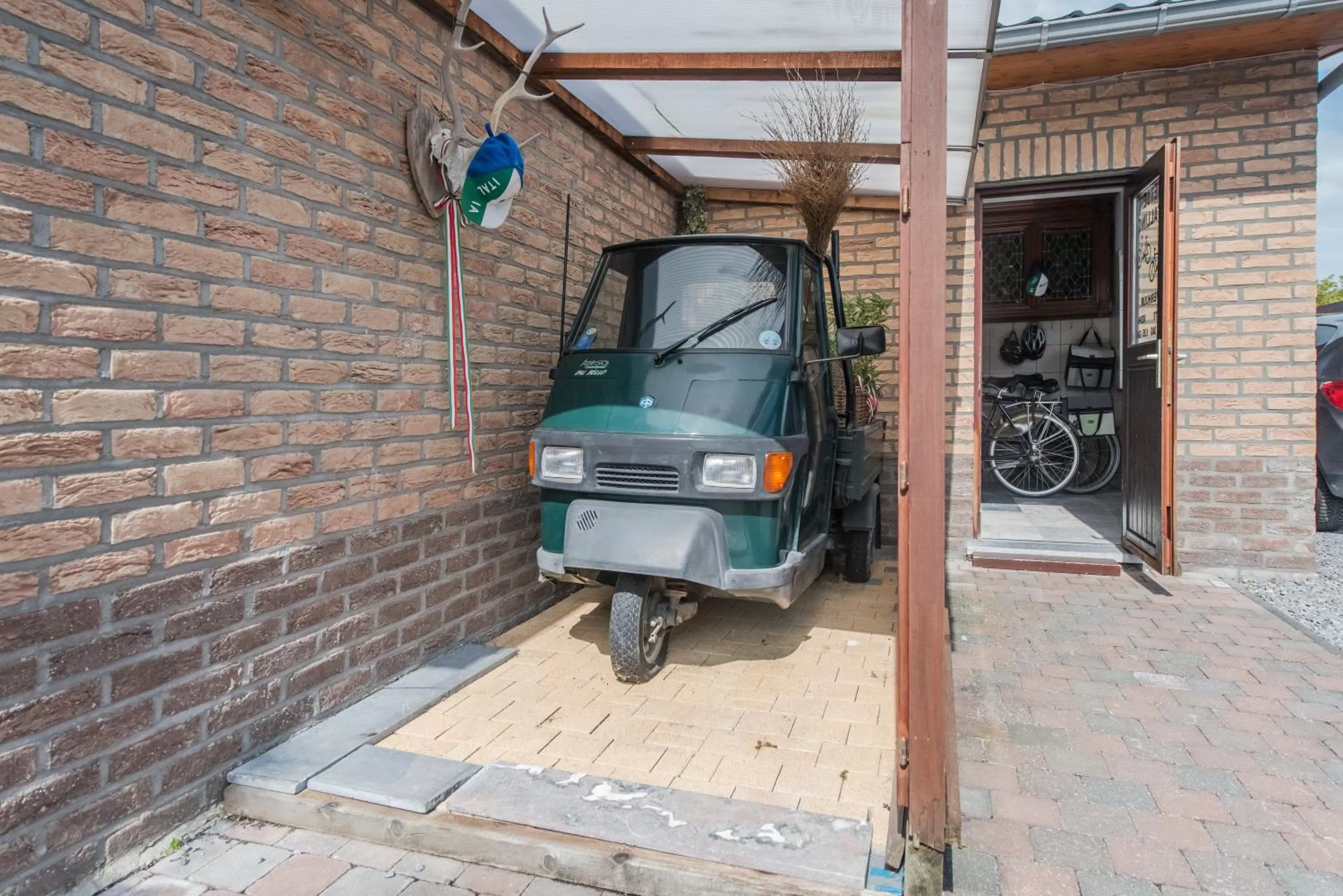 Area and facilities in B&B Casa Roman & Vakantiewoning voor 1 pers tot max 32 personen