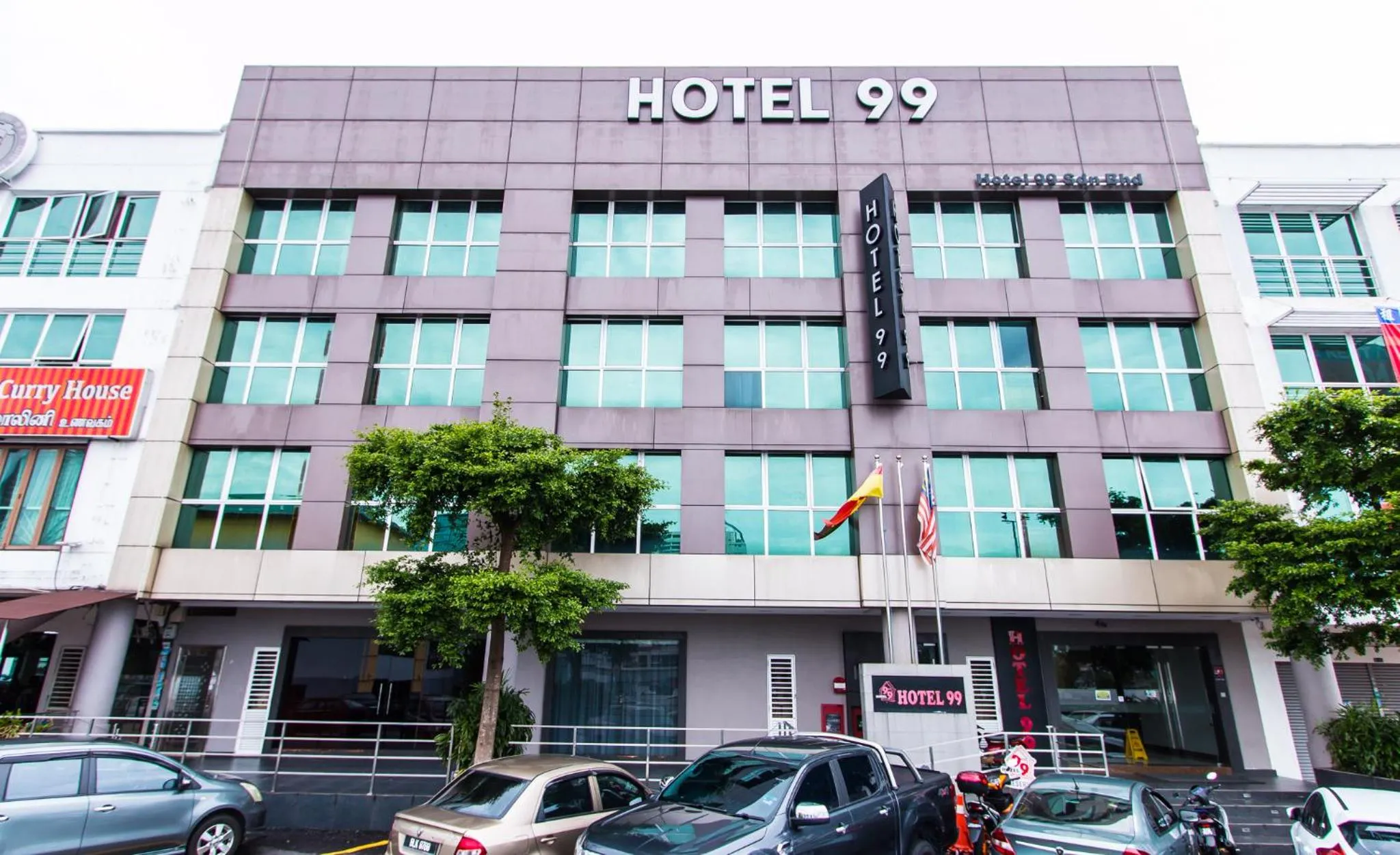 Property building in Hotel 99 Bandar Puteri Puchong