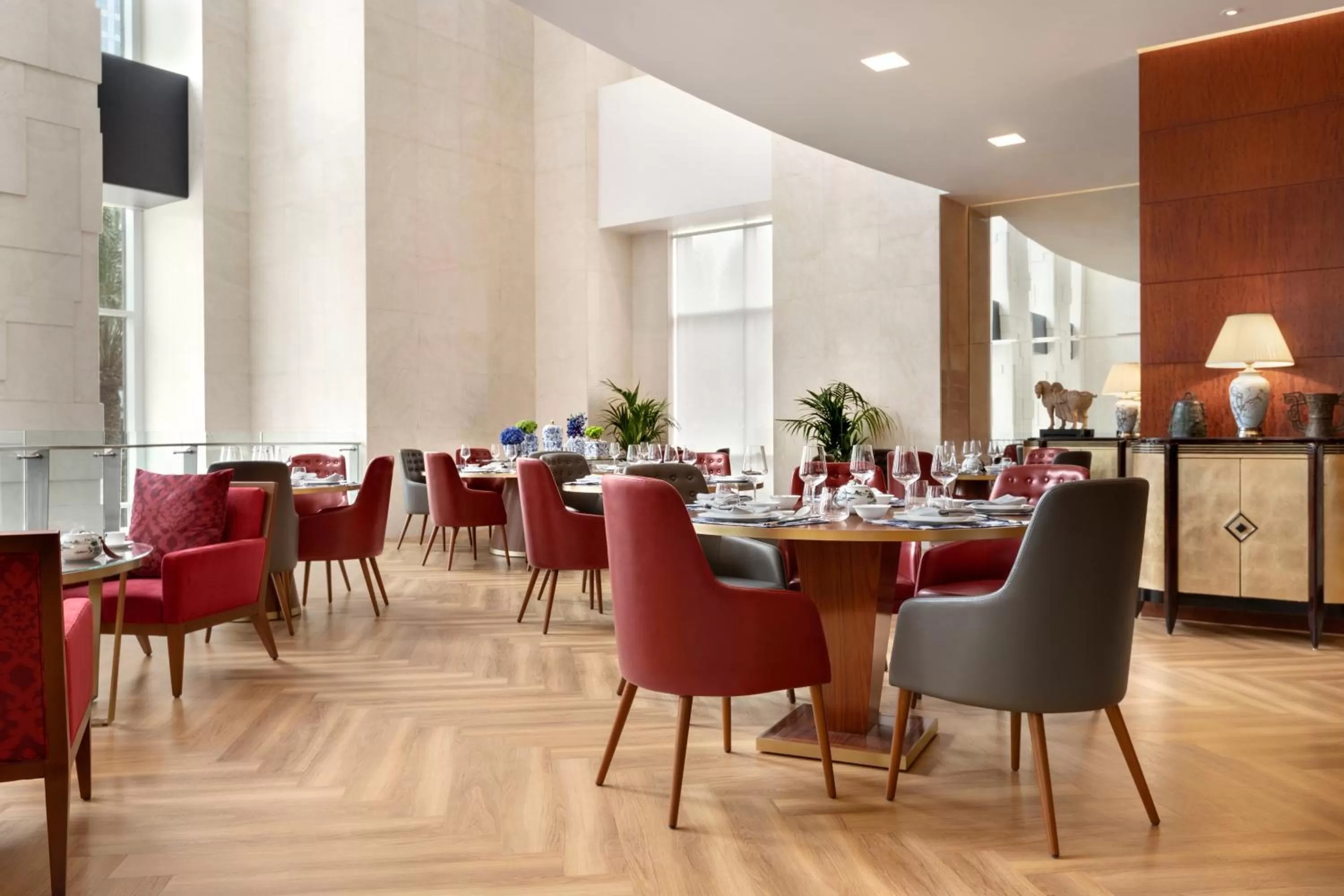 Restaurant/places to eat in Shangri-La Dubai