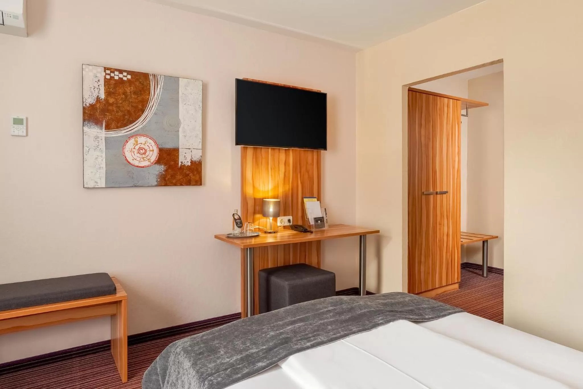 Area and facilities, Bed in Arthotel ANA Style Augsburg