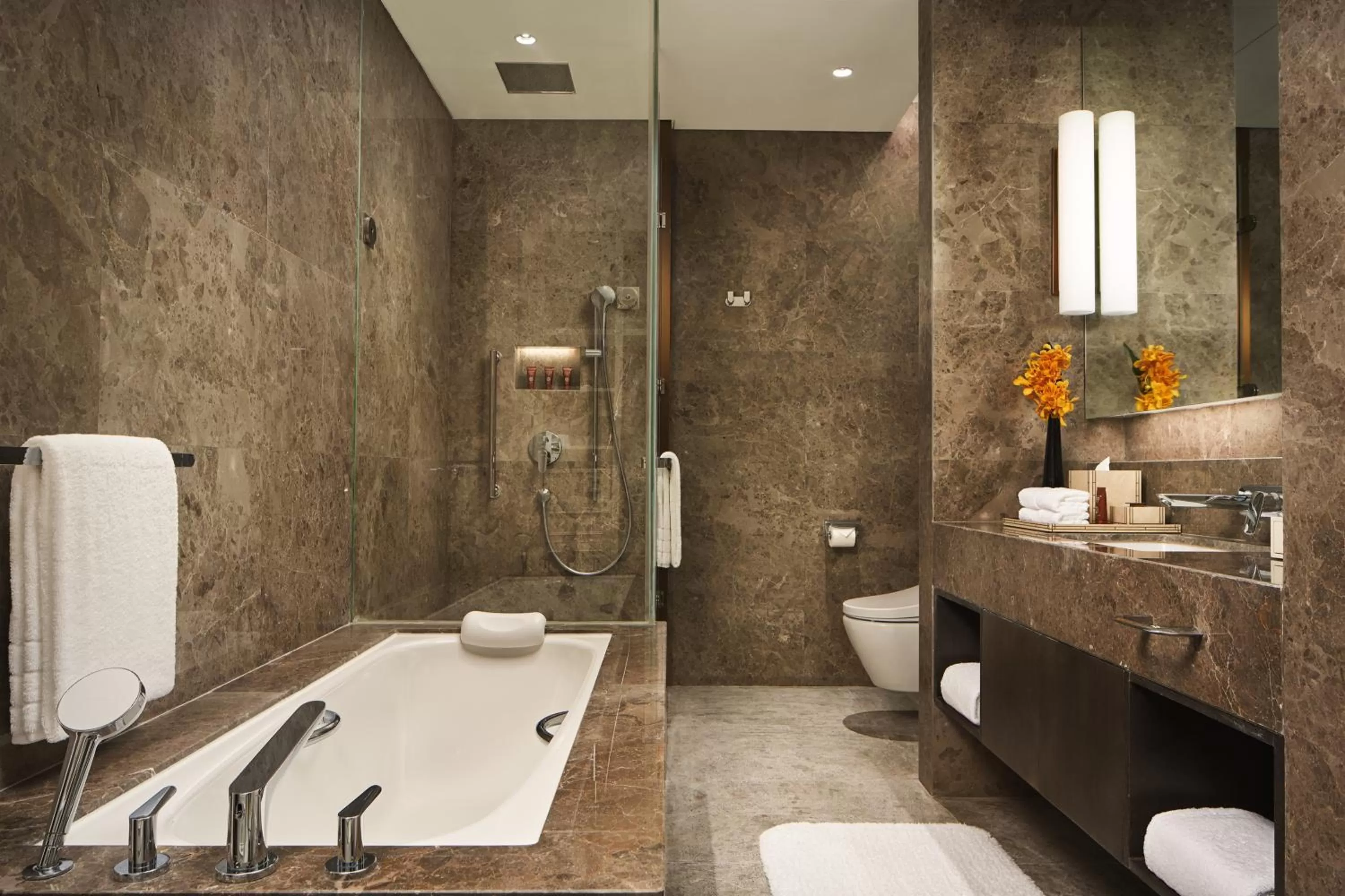 Bathroom in Conrad Tianjin