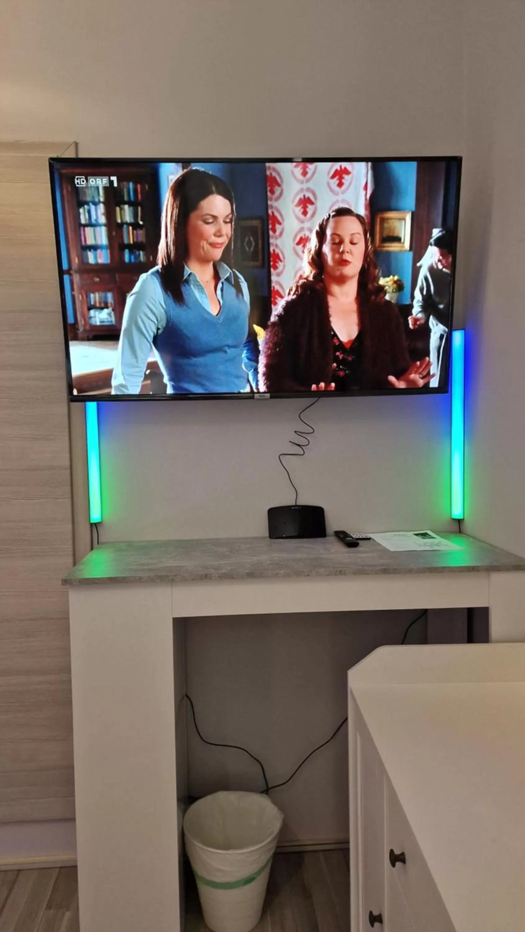 TV/Entertainment Center in Palais Elegance Wien