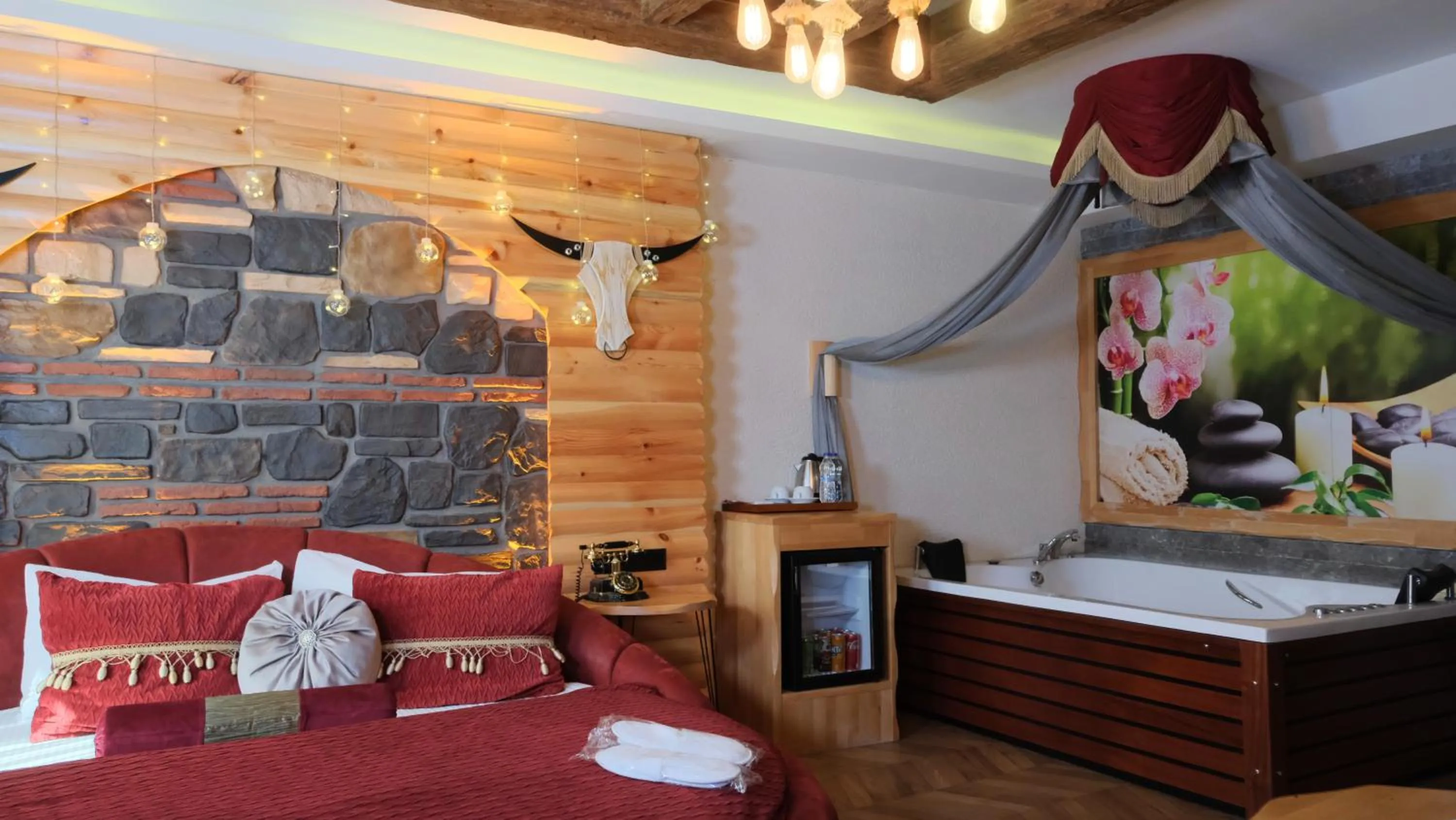 Photo of the whole room, Bed in Emirtimes Hotel&Spa - Tuzla