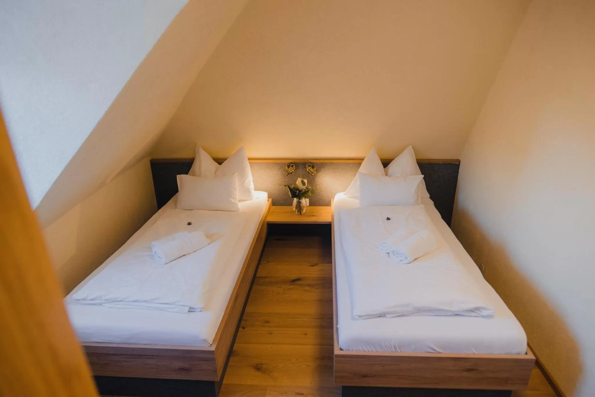 Bed in Hotel Restaurant DAS RÖSSL