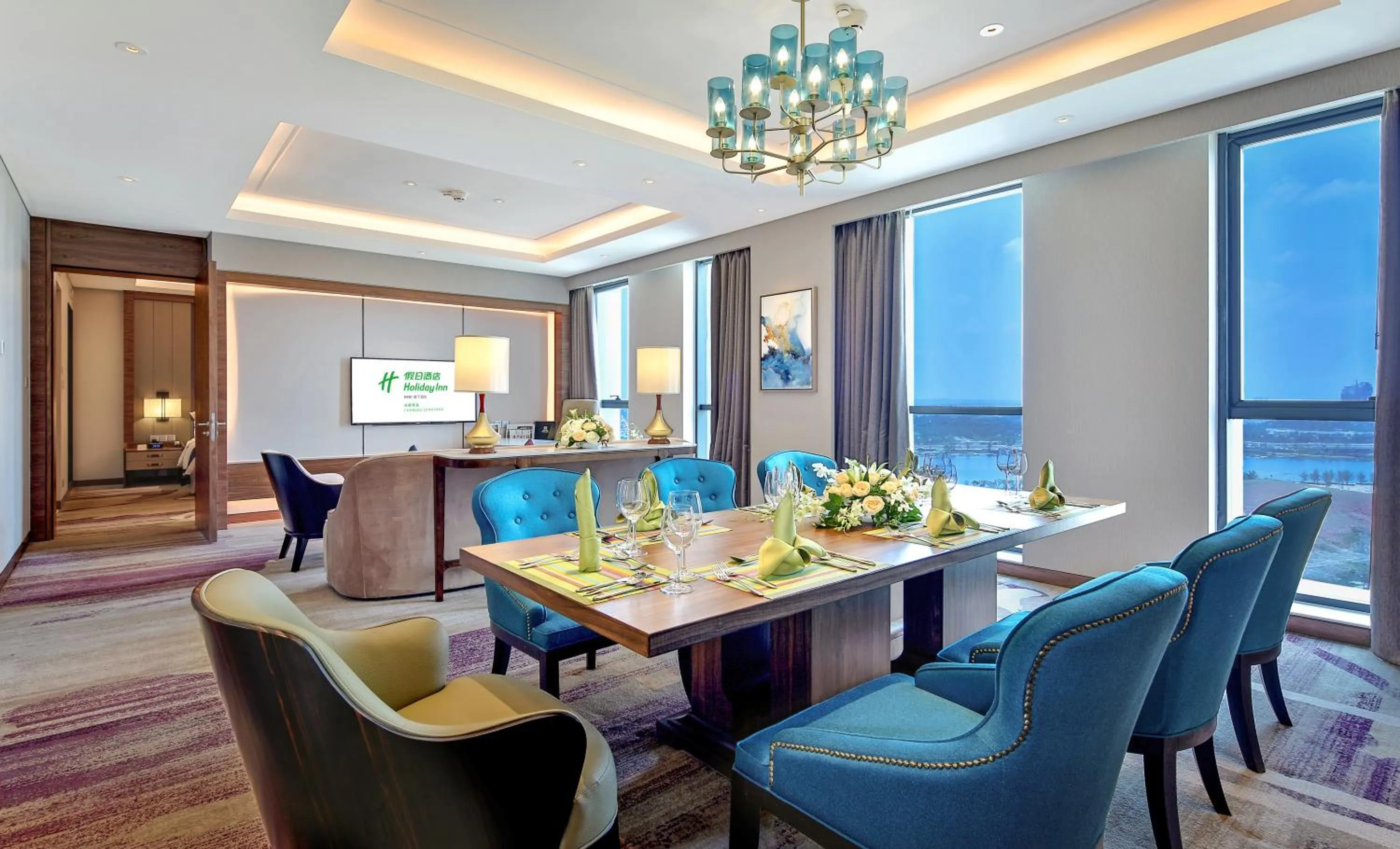 Food in Holiday Inn Chengdu Qinhuang by IHG