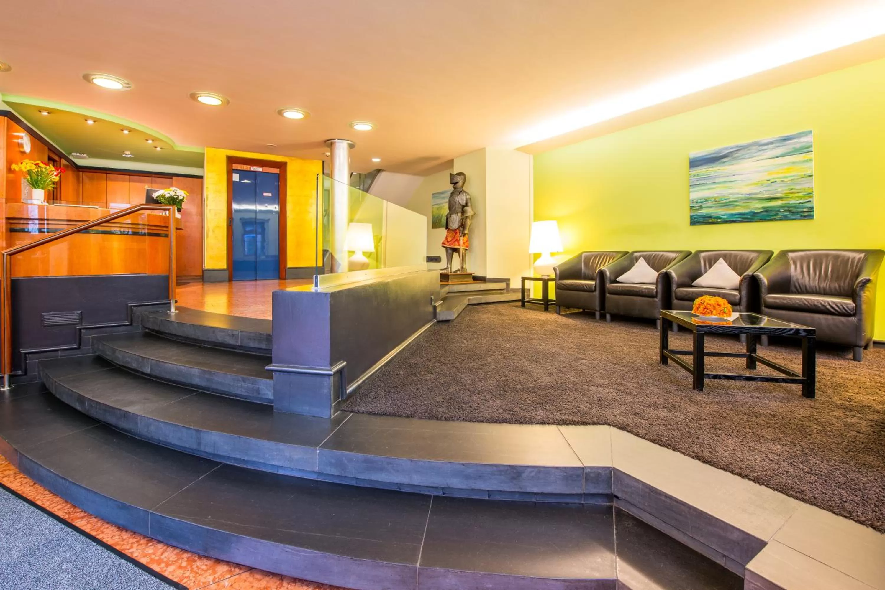 Communal lounge/ TV room in Hotel zum Ritter