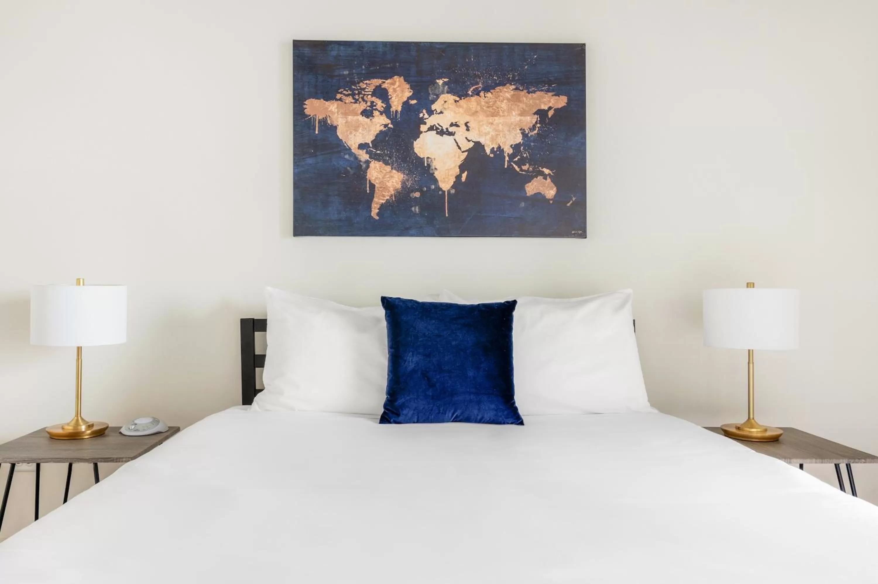 Bed in Kasa South Loop Chicago