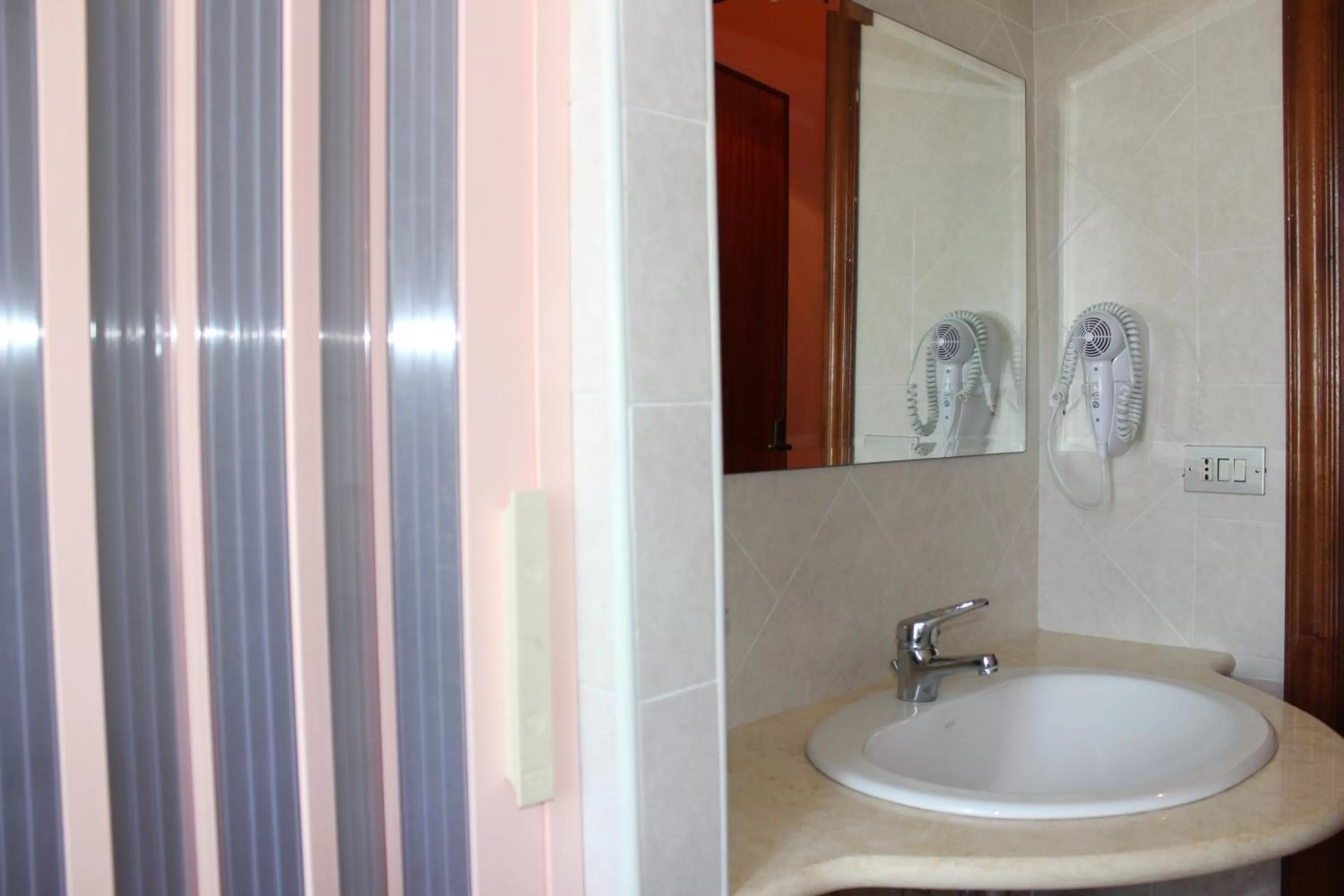 Shower in B&B La Vigna