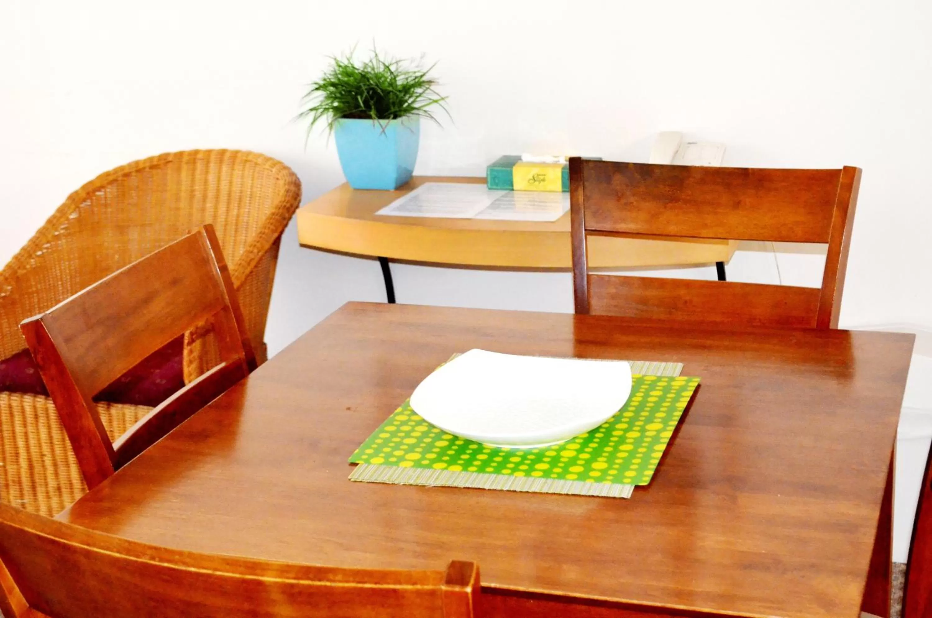 Spring in Spring Hill Mews Apartments