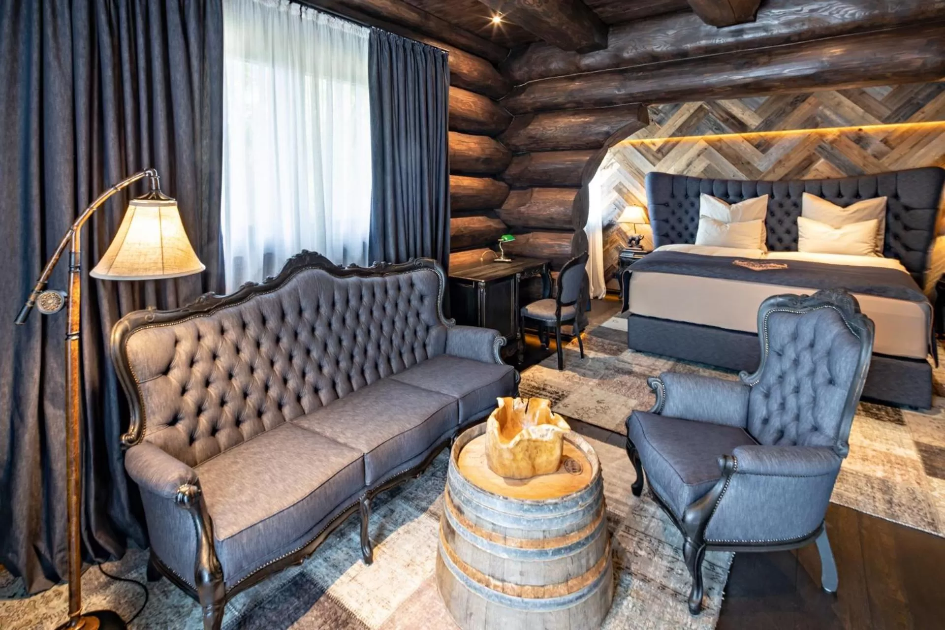 Photo of the whole room, Bed in Timberjacks Kassel Motel