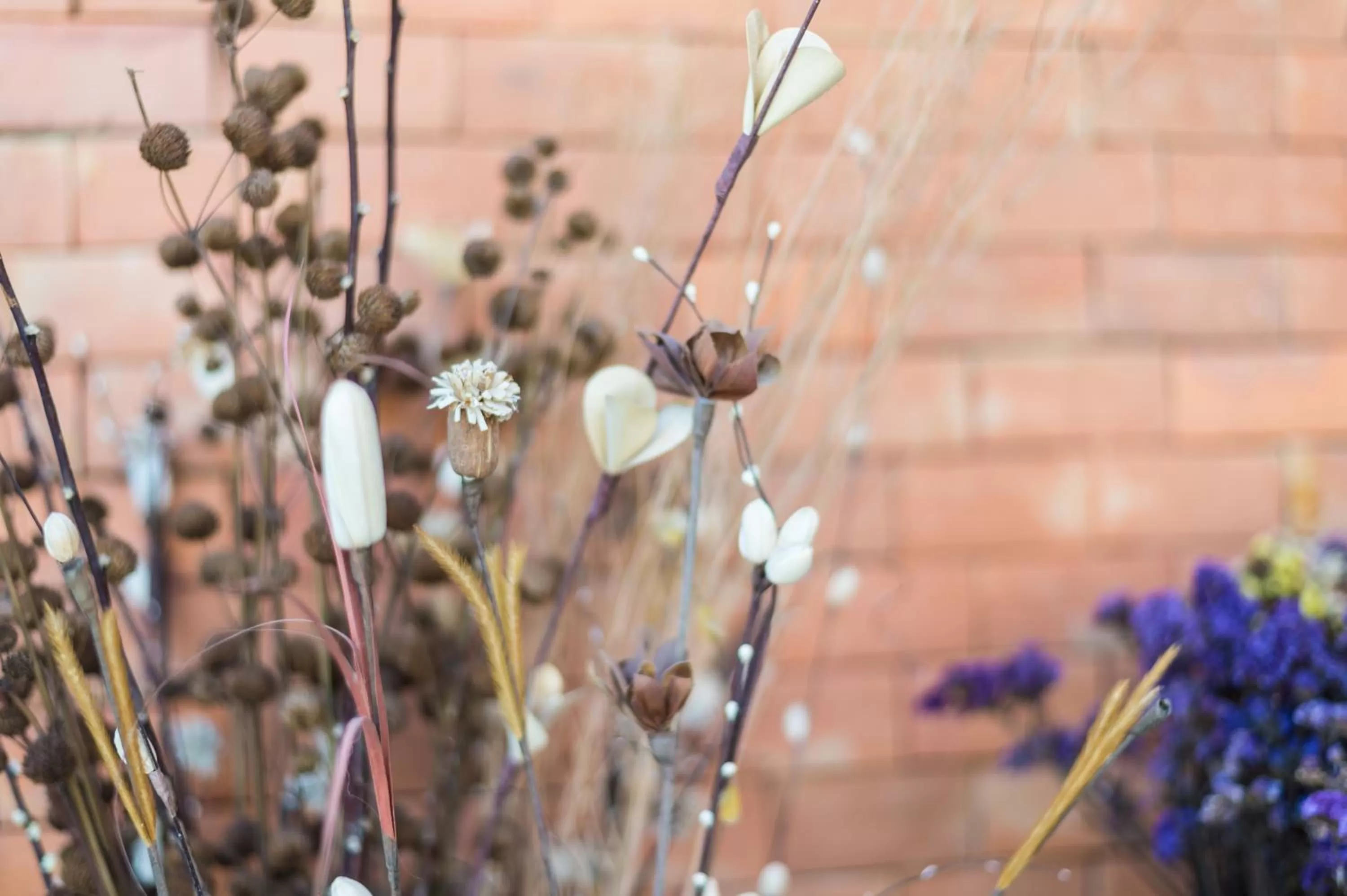 Property building in Huan Amphan