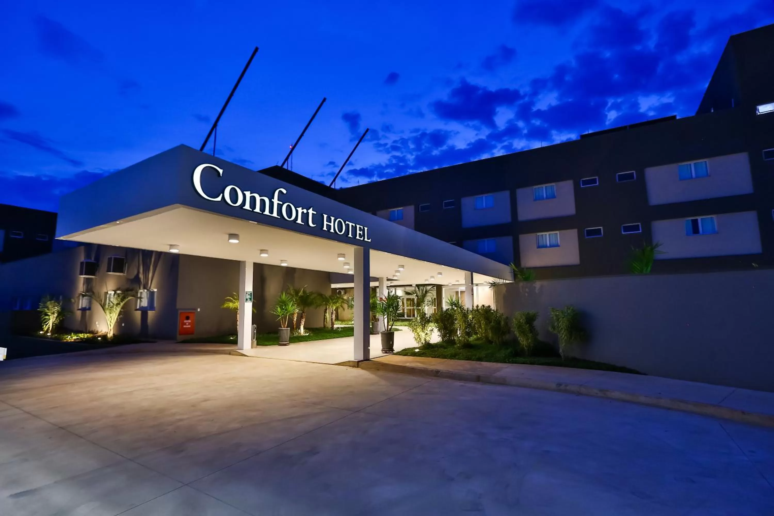 Property building in Comfort Mogi Guaçu