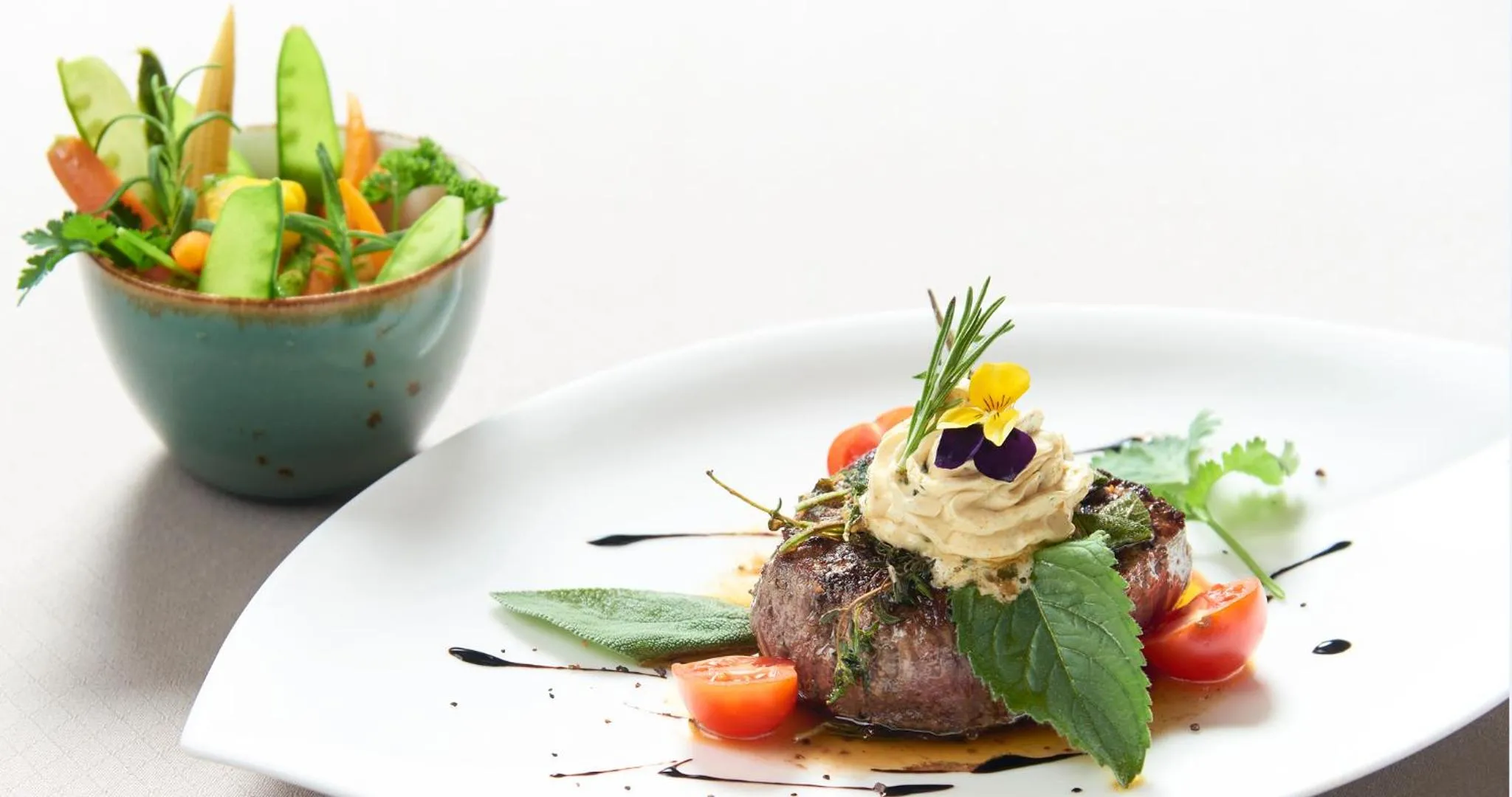 Food and drinks in Schlosshotel Dörflinger