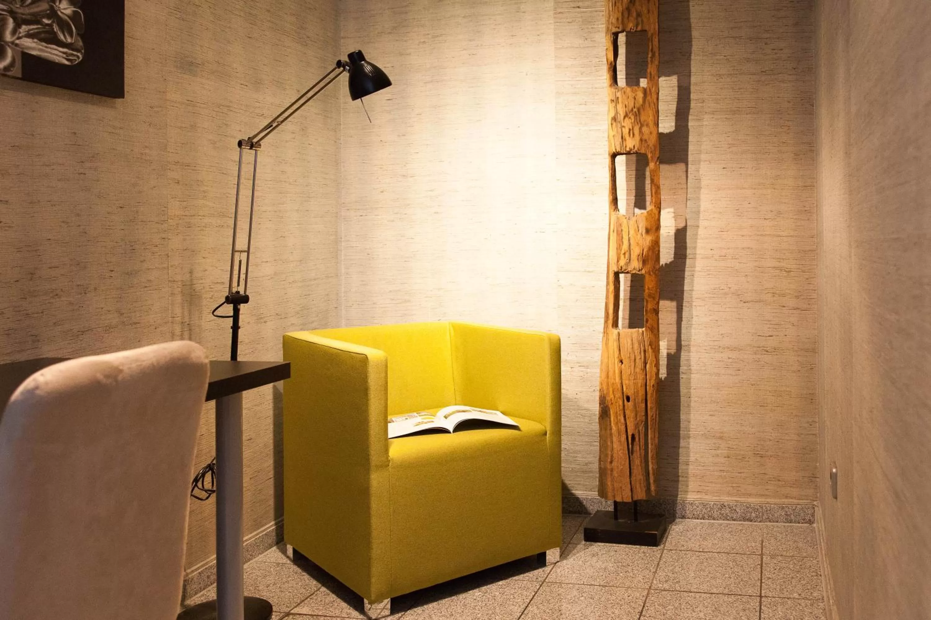 Living room in art Hotel Körschen