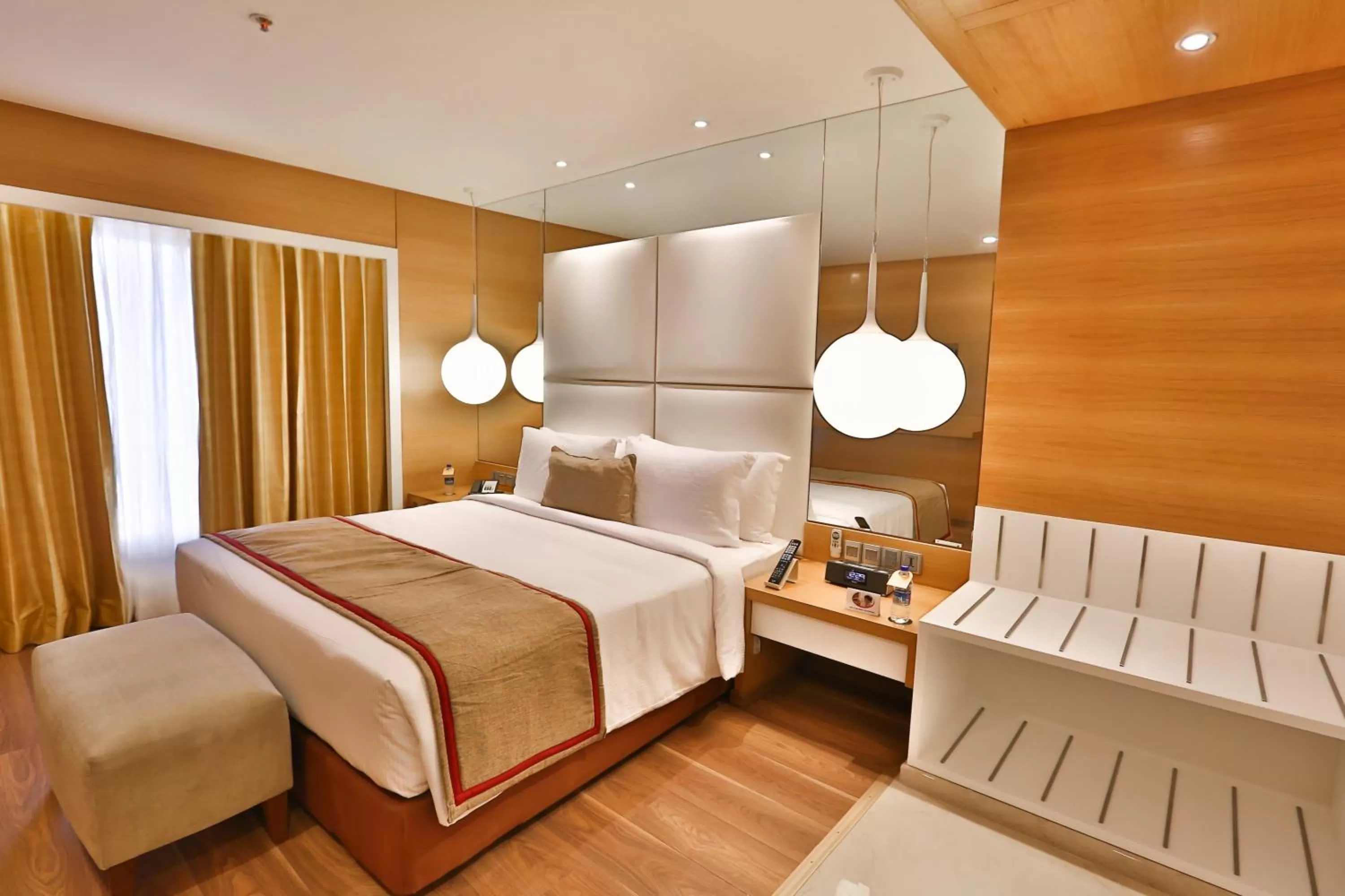 Photo of the whole room, Bed in The Residency Towers Coimbatore