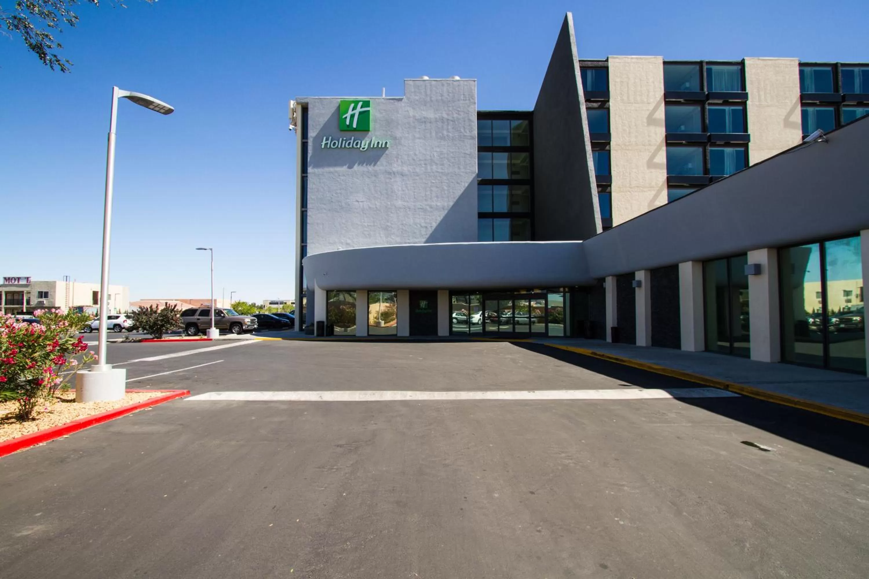 Property building in Holiday Inn Victorville by IHG