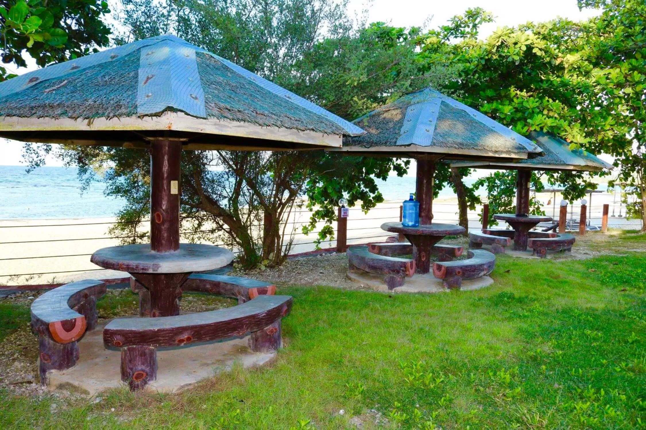 Beach in D's Oceanview Beach Resort