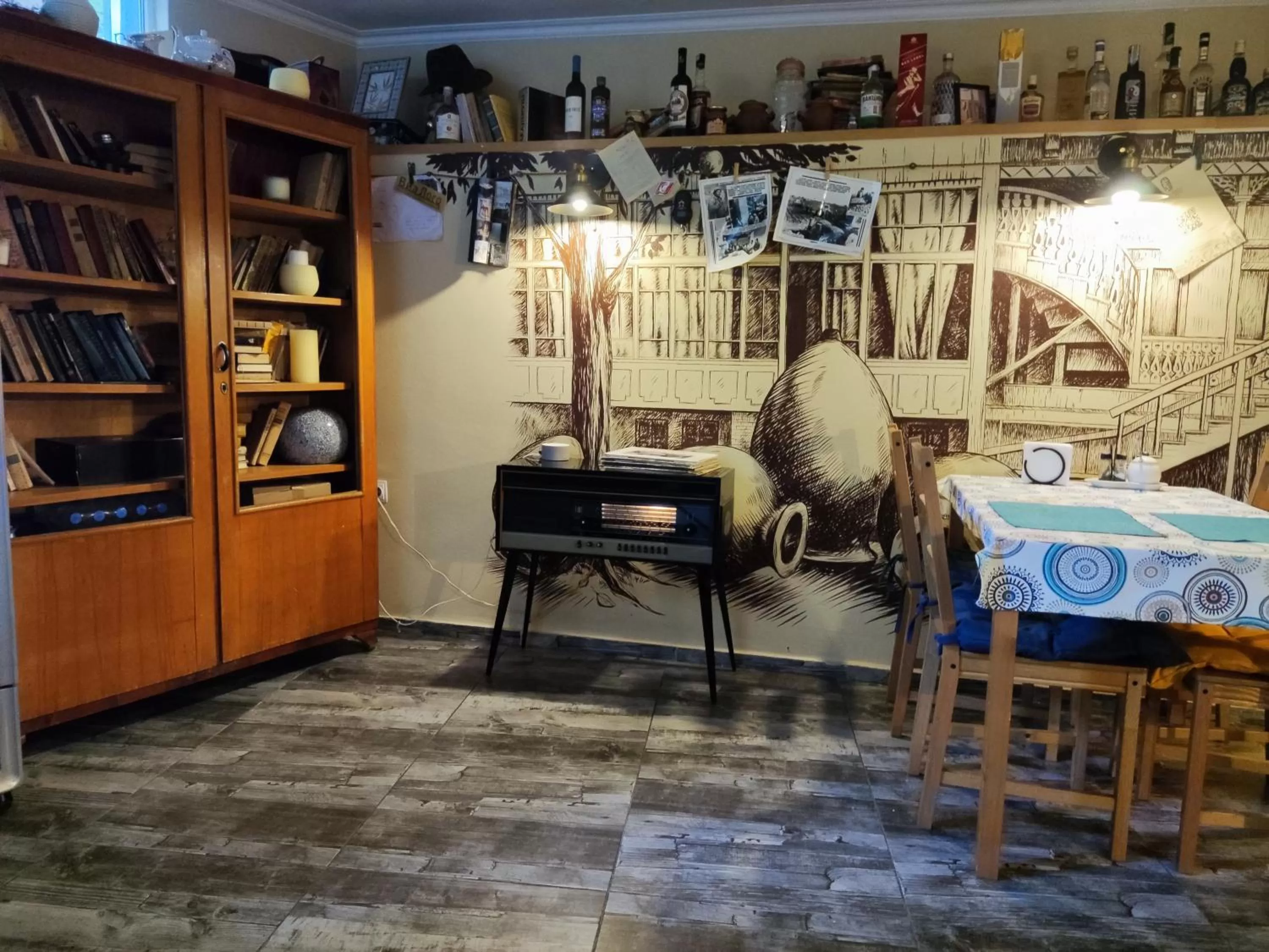 Restaurant/places to eat in Gvino Minda