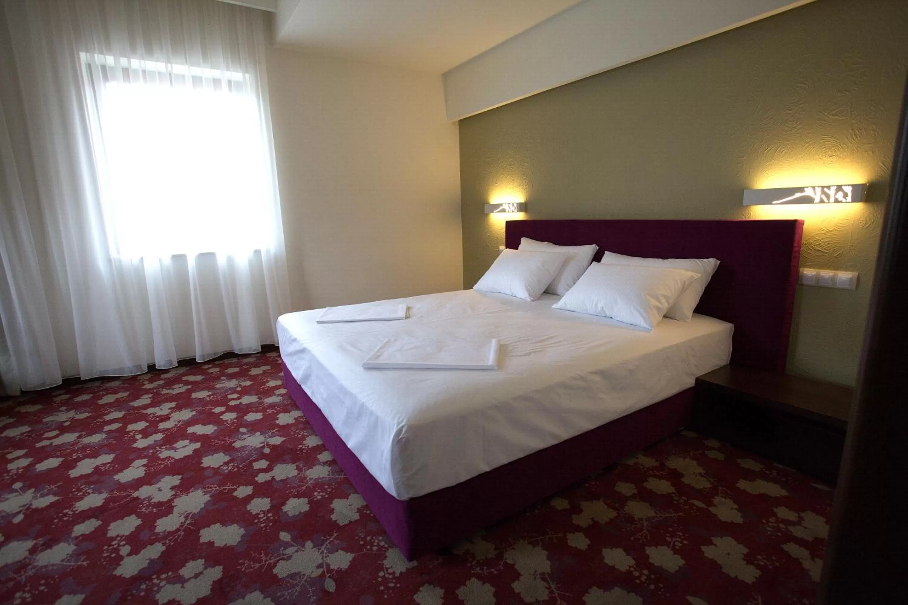 Bed in Hotel Relax Craiova