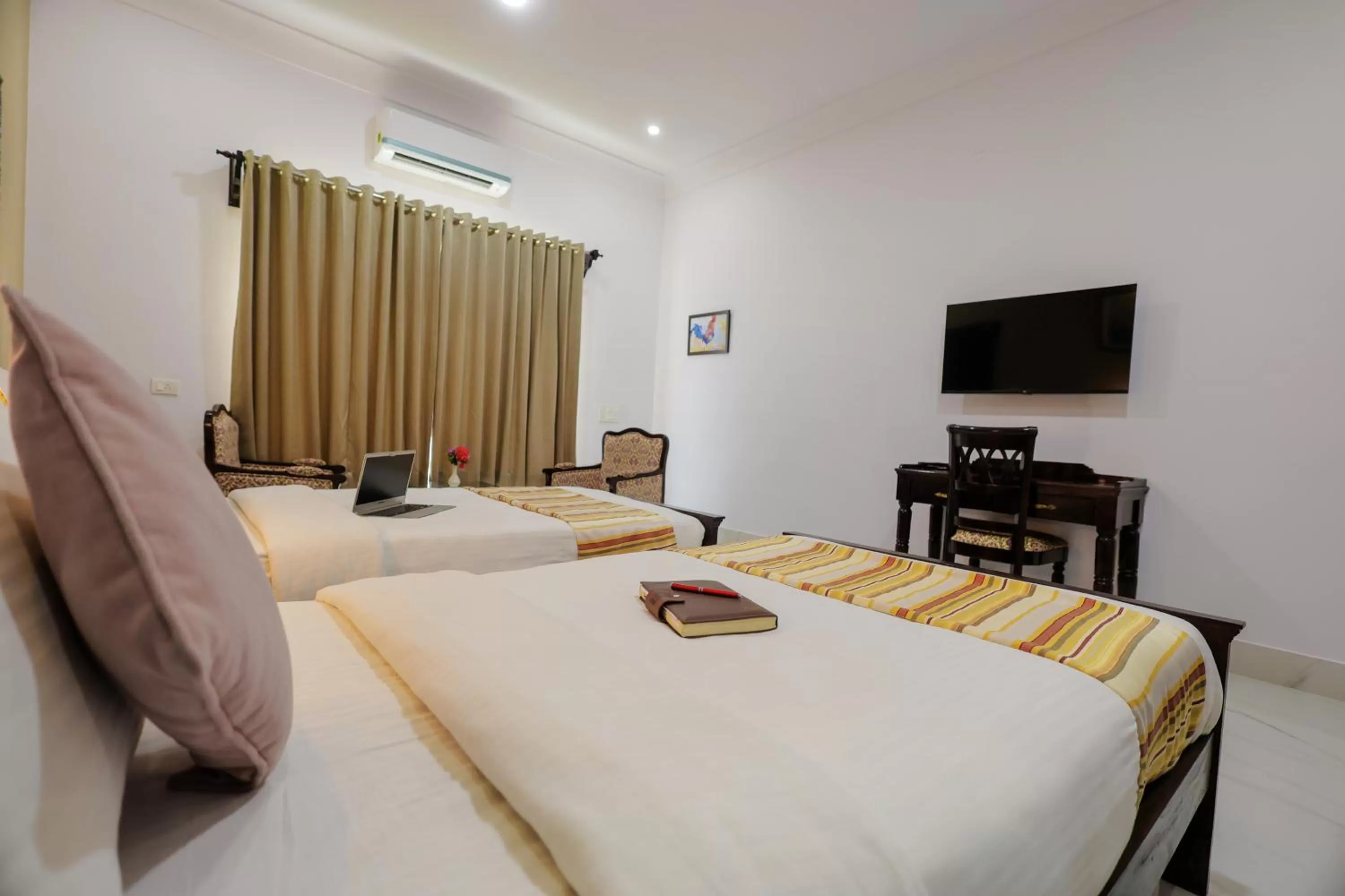 Bedroom in Revaas Lake View Boutique Stay