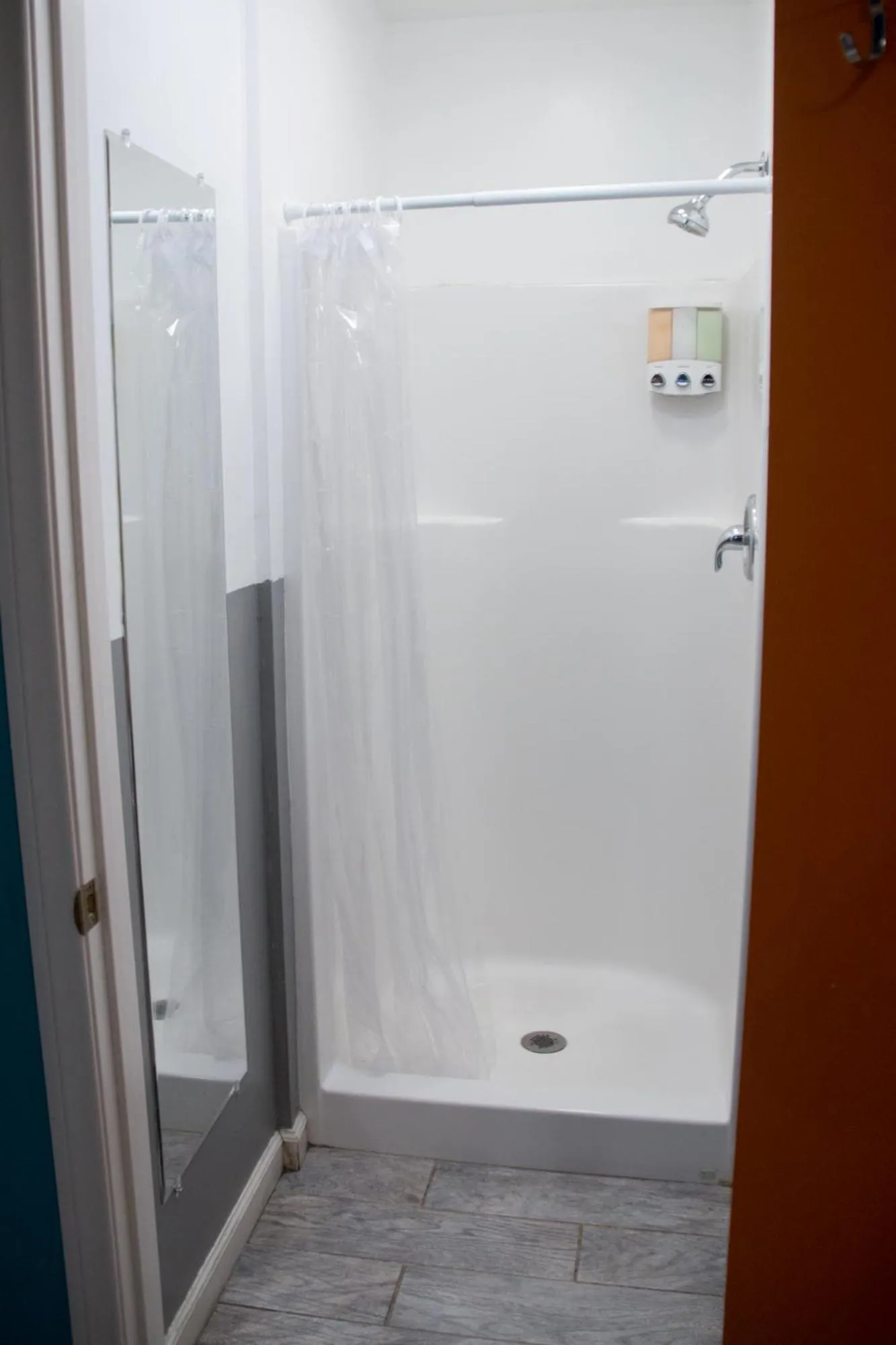 Bathroom in Melrose Hostel