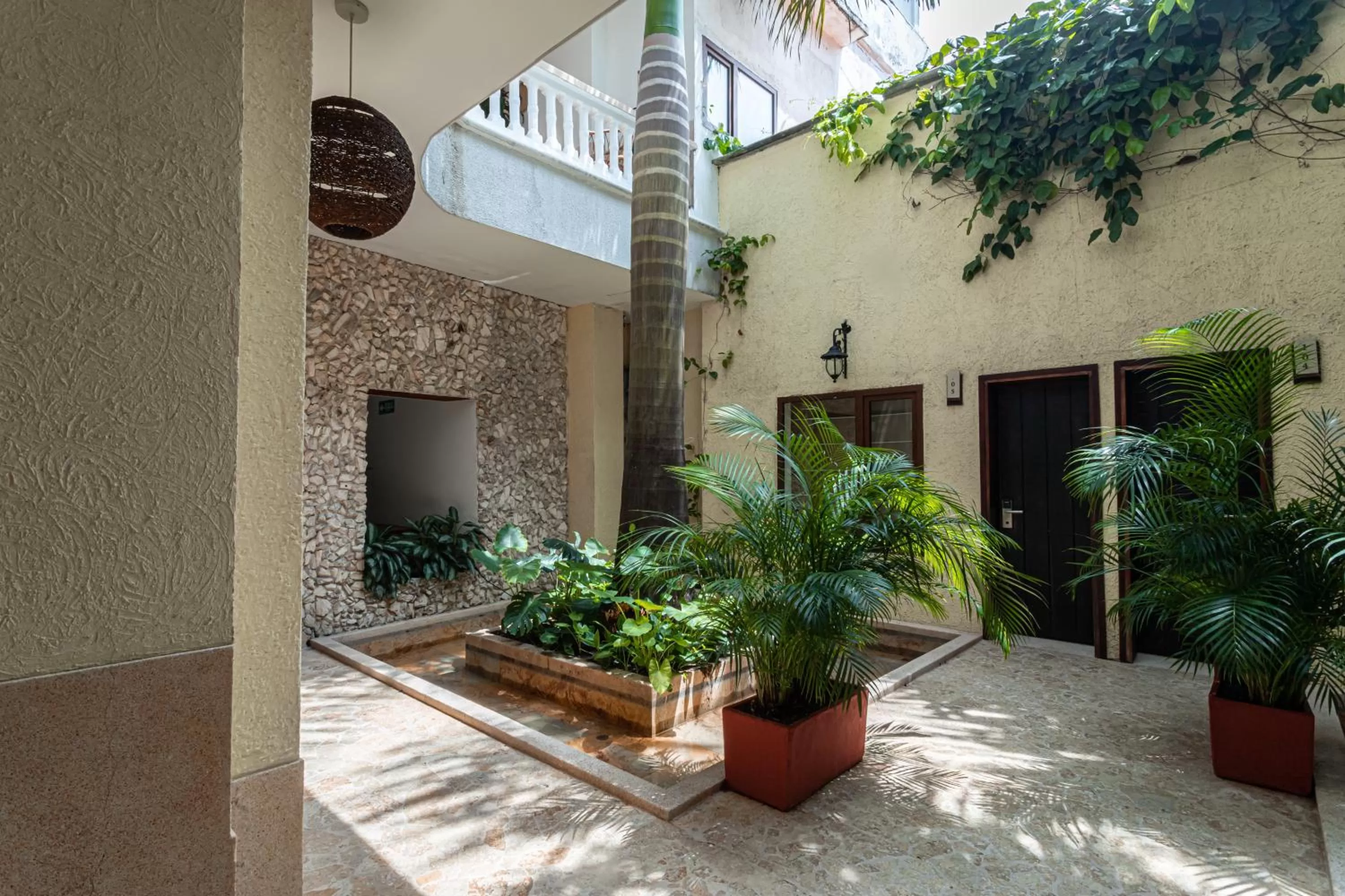 Garden in Soy Local Insignia