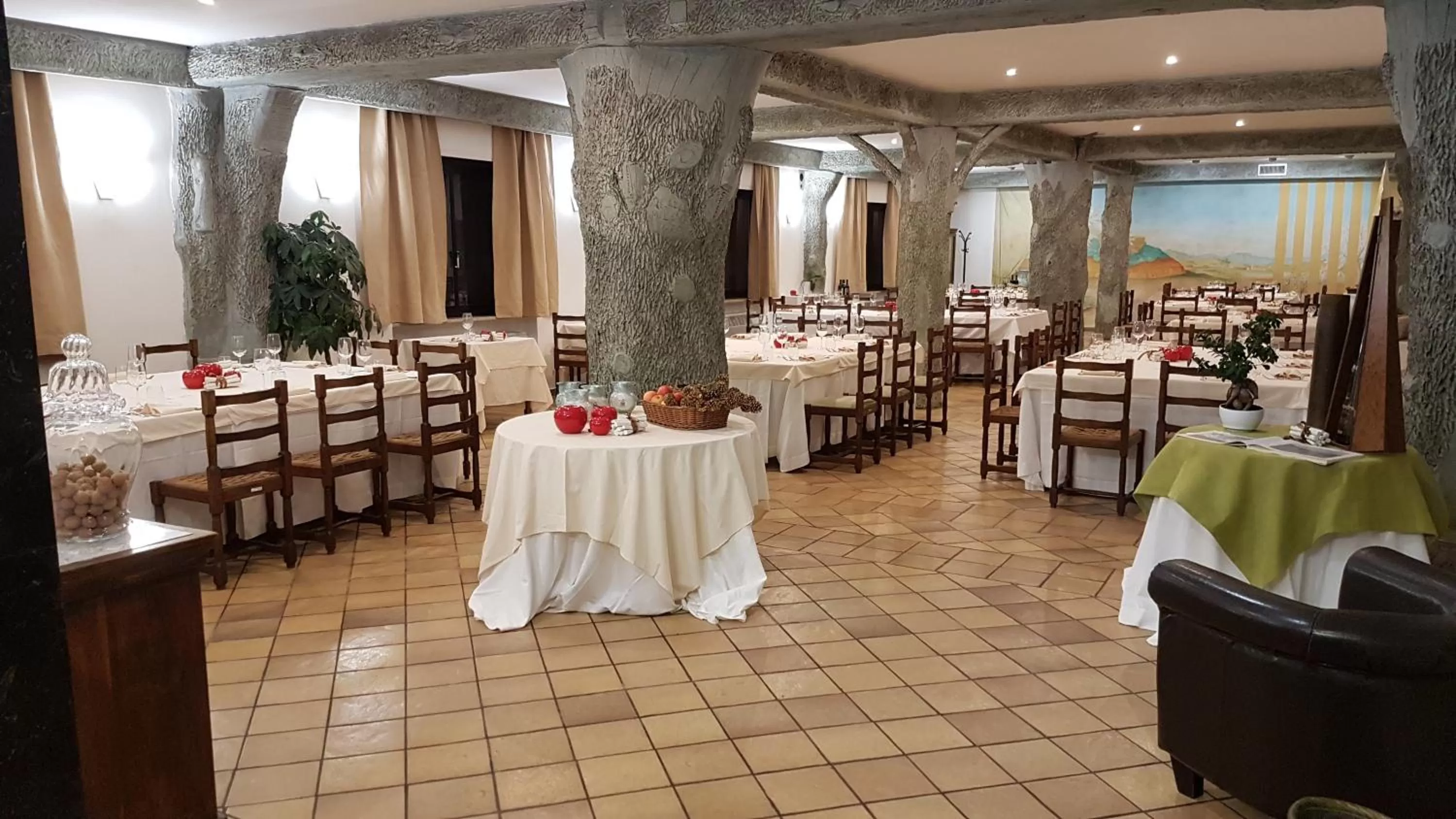 Restaurant/places to eat in Hotel Ristorante La Campagnola