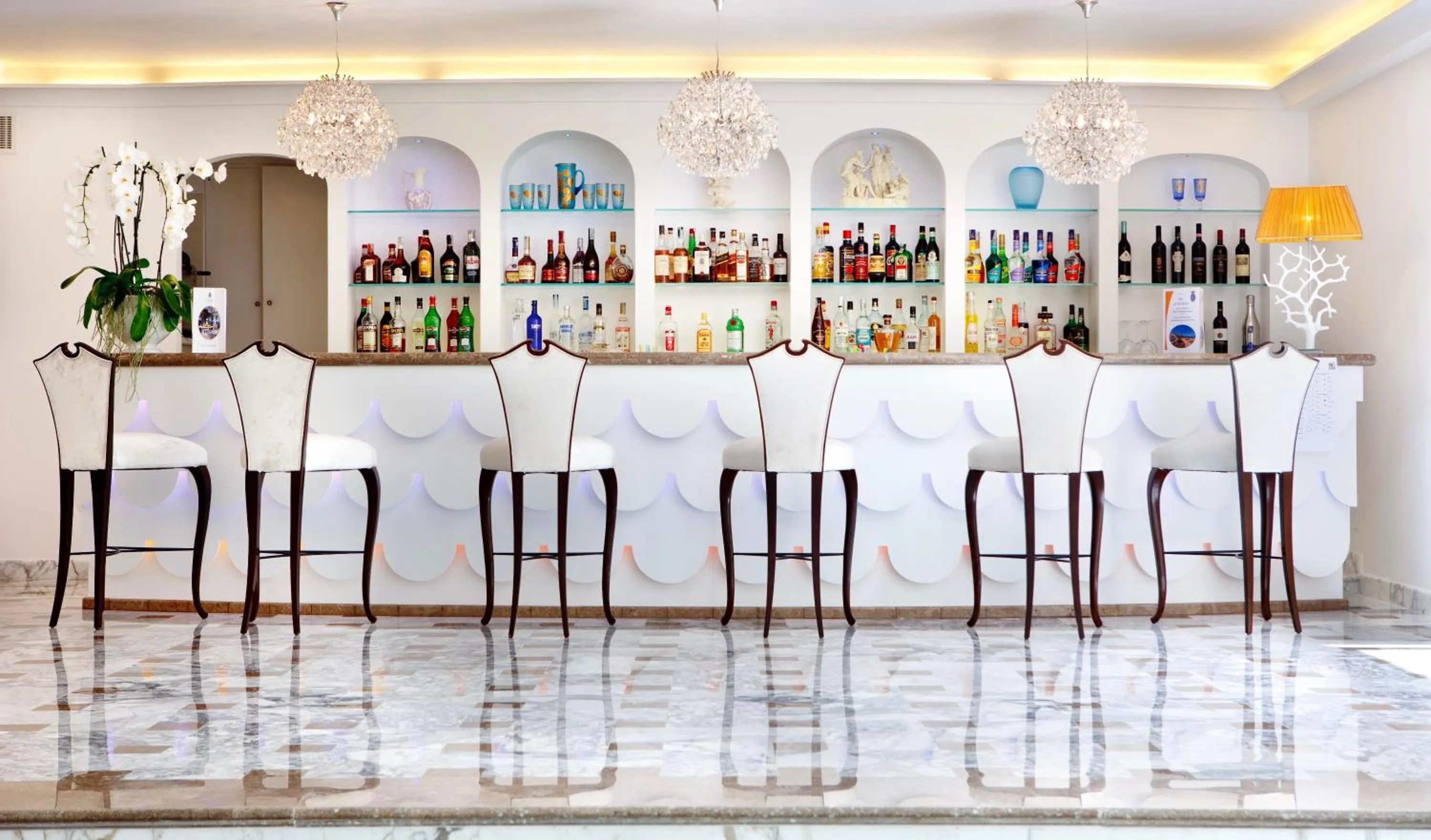 Lounge or bar in Grand Hotel La Favorita