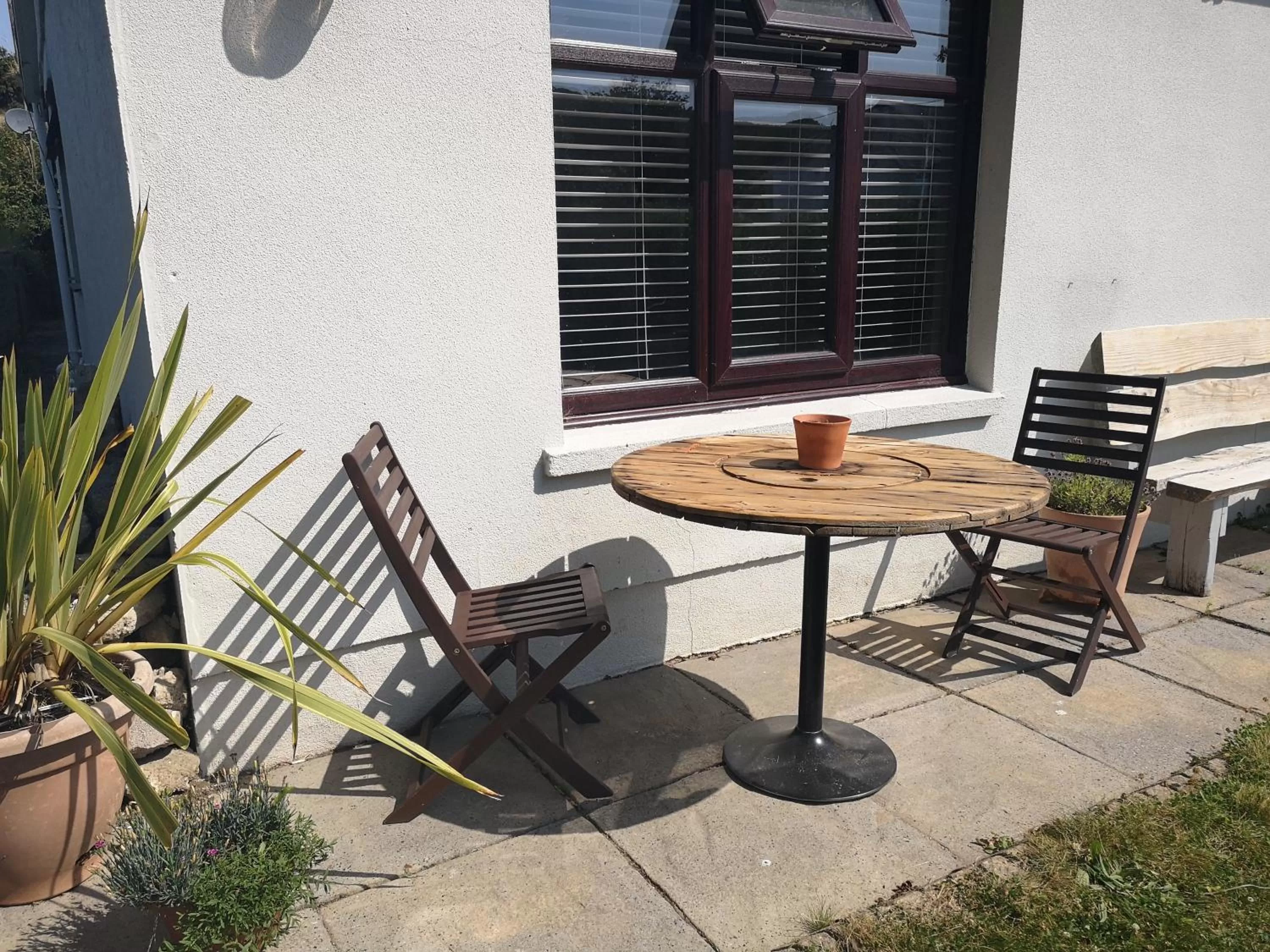 Patio in Y Cuddfan Gower