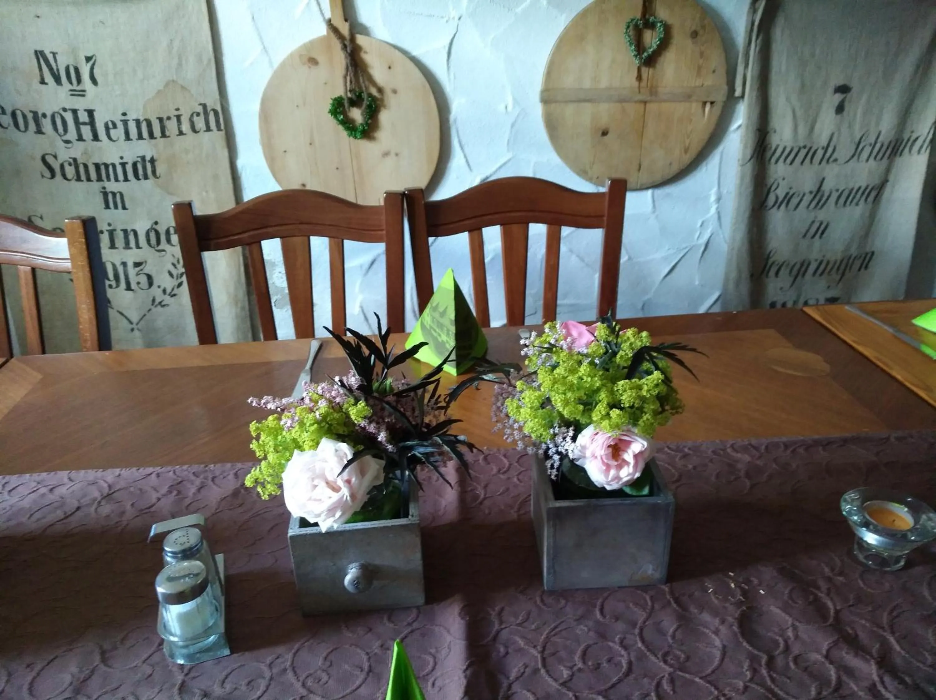Dining area in Gasthaus Dollinger