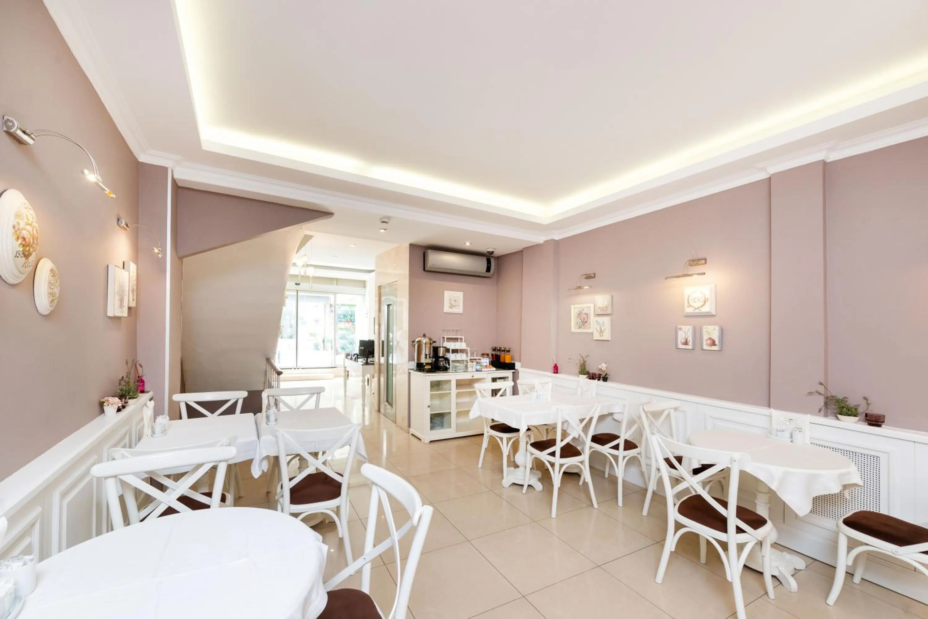 Dining area in Mr. Bird Hotel