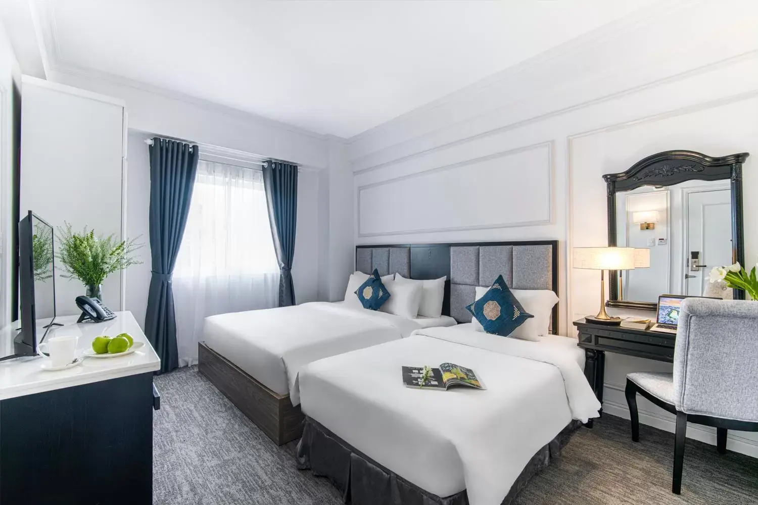 Business Twin Room City View in KiN Hotel Ly Tu Trong Edition Business Twin Room City View in KiN Hotel Ly Tu Trong Edition