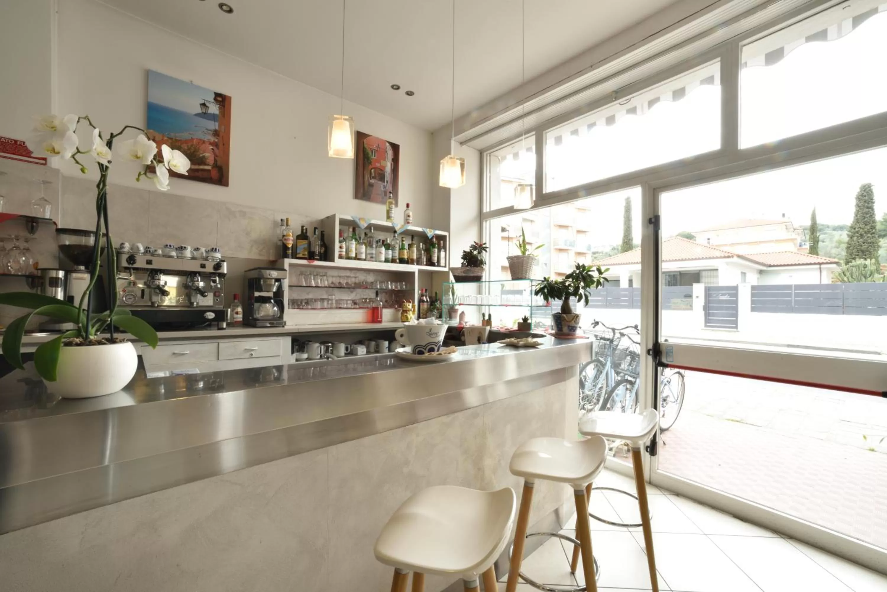 Lounge or bar in Hotel Ristorante La Marina Mhotelsgroup