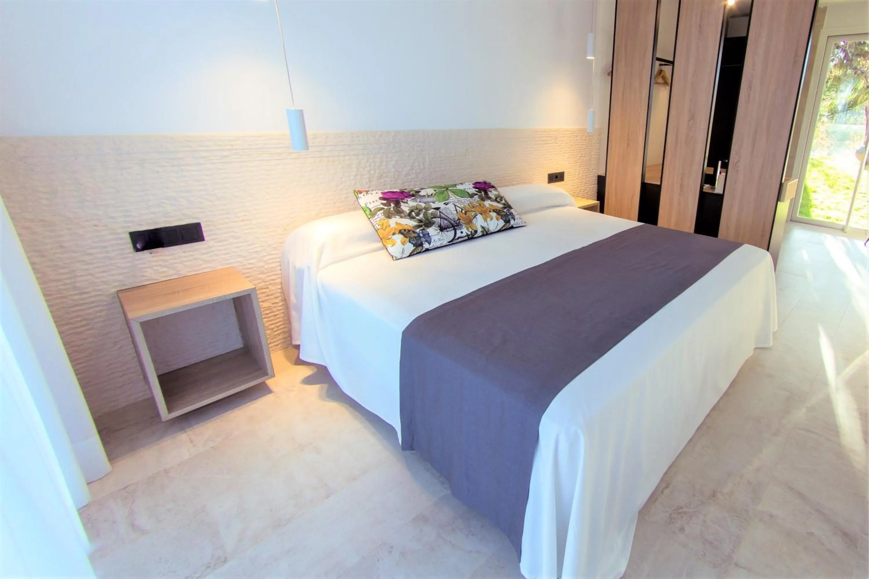 Bed in Botaniq Hotel Boutique