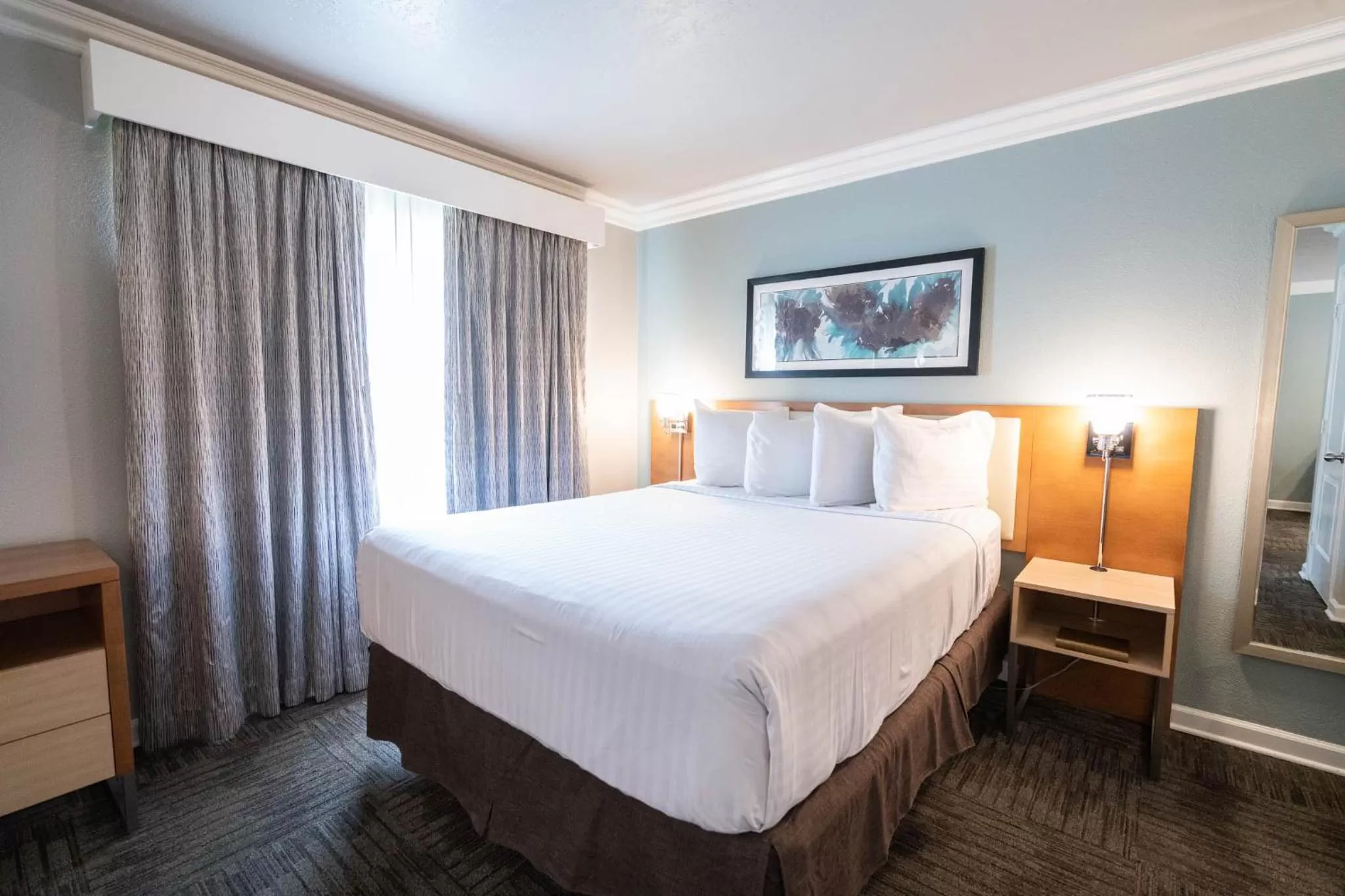 Bed in Alexis Park All Suite Resort