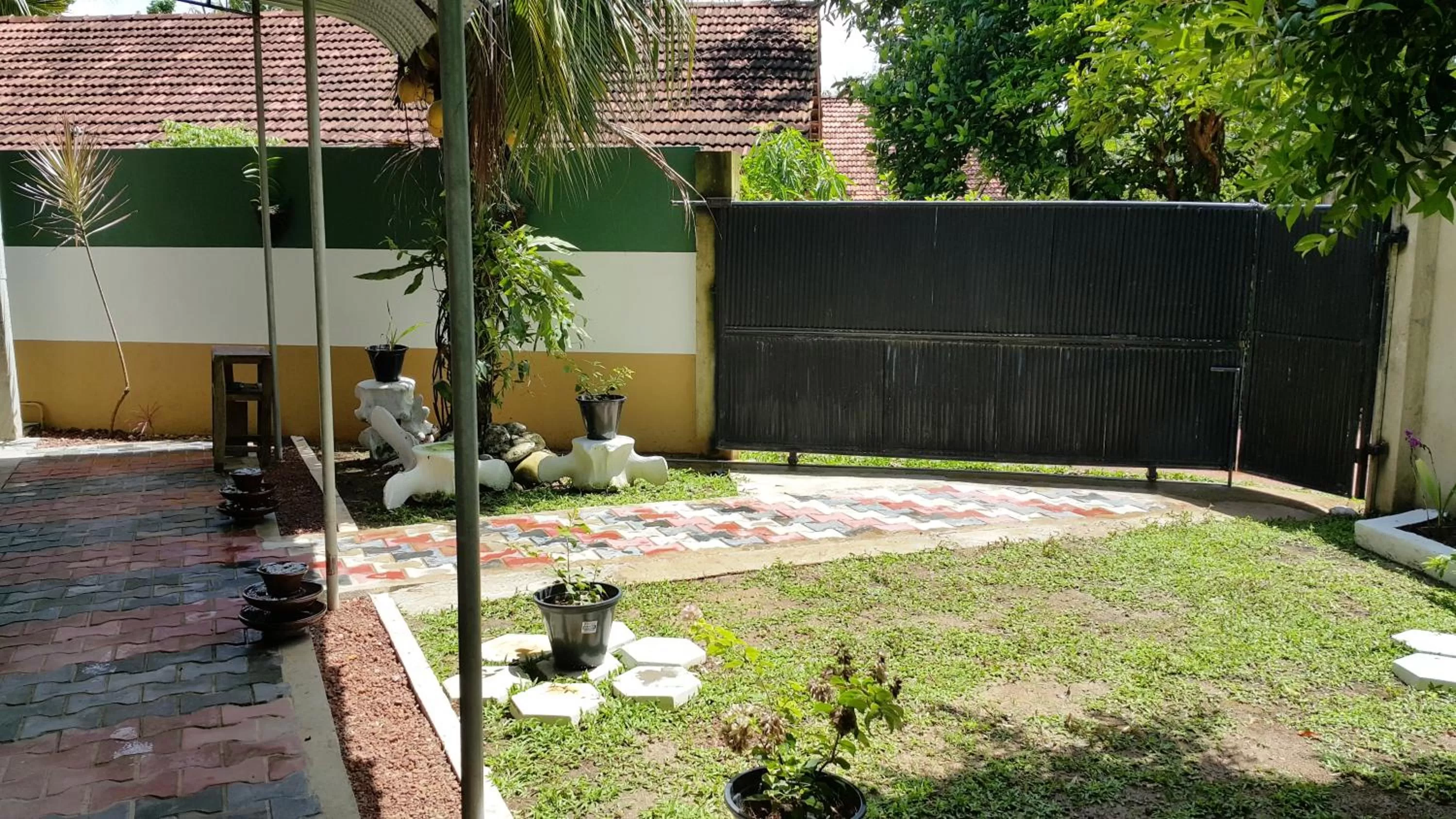 Garden view, Pets in Era Holiday House