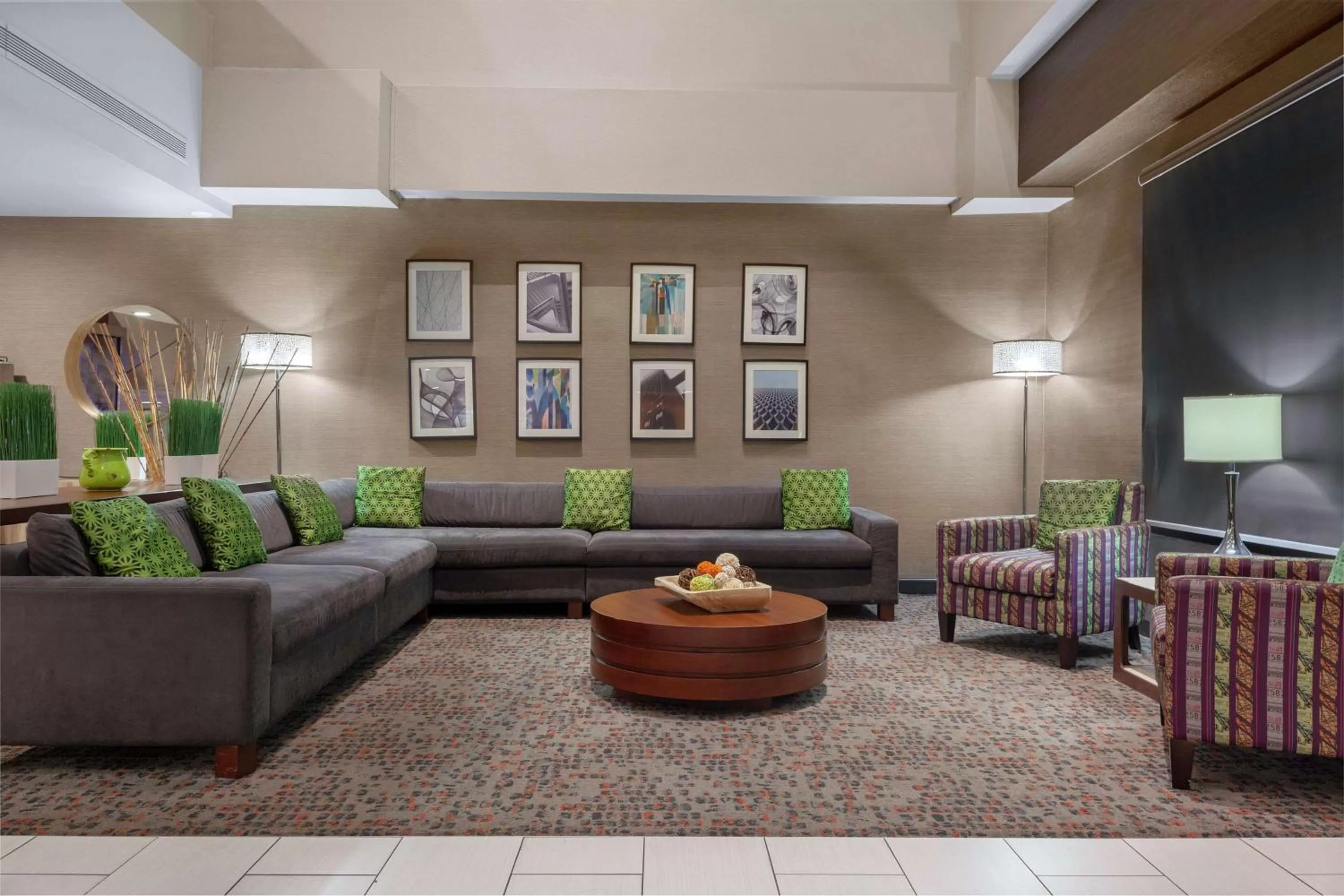 Lobby or reception in Best Hotel Dayton - Miamisburg