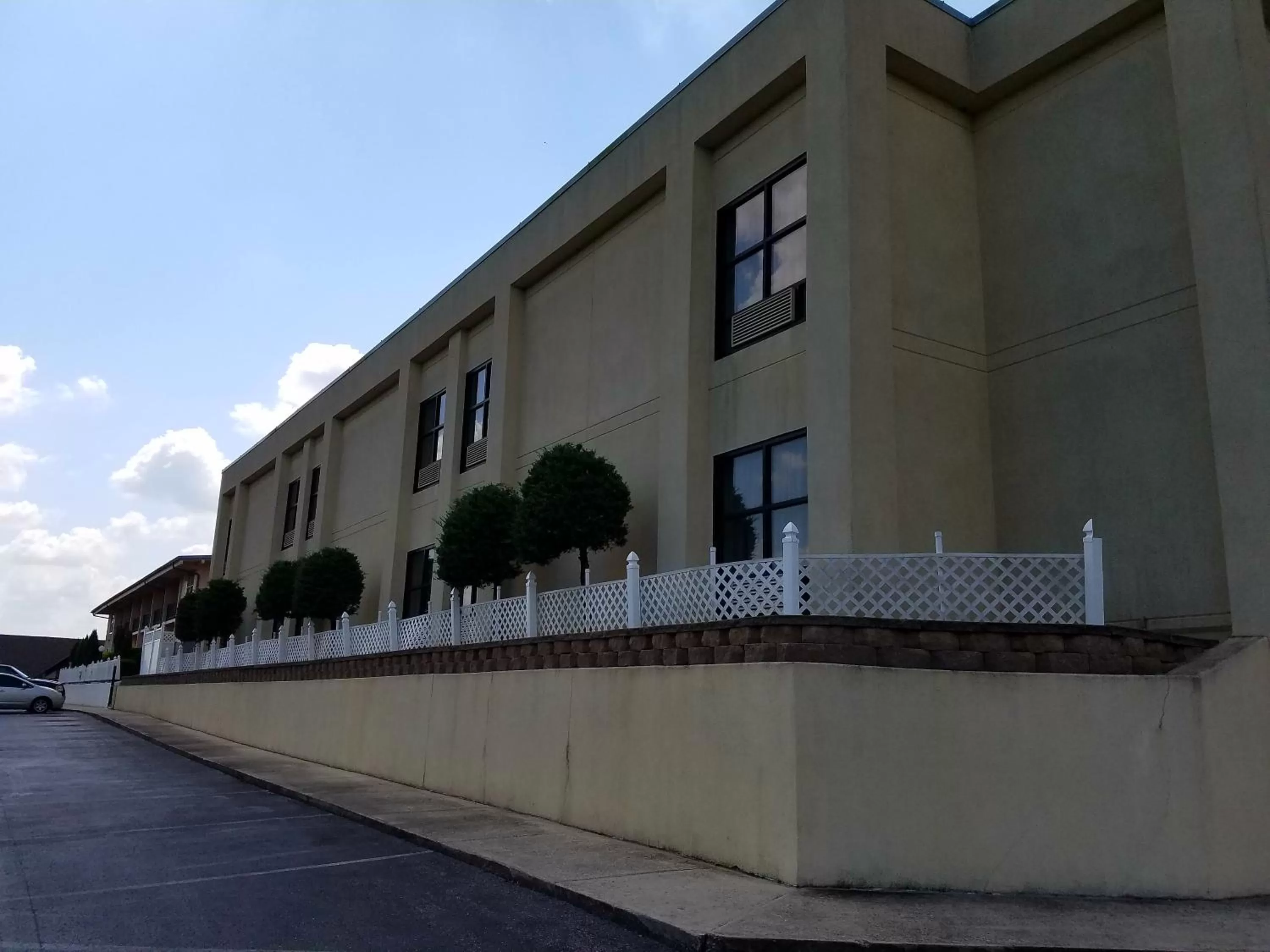 Property building in Baymont by Wyndham Cookeville