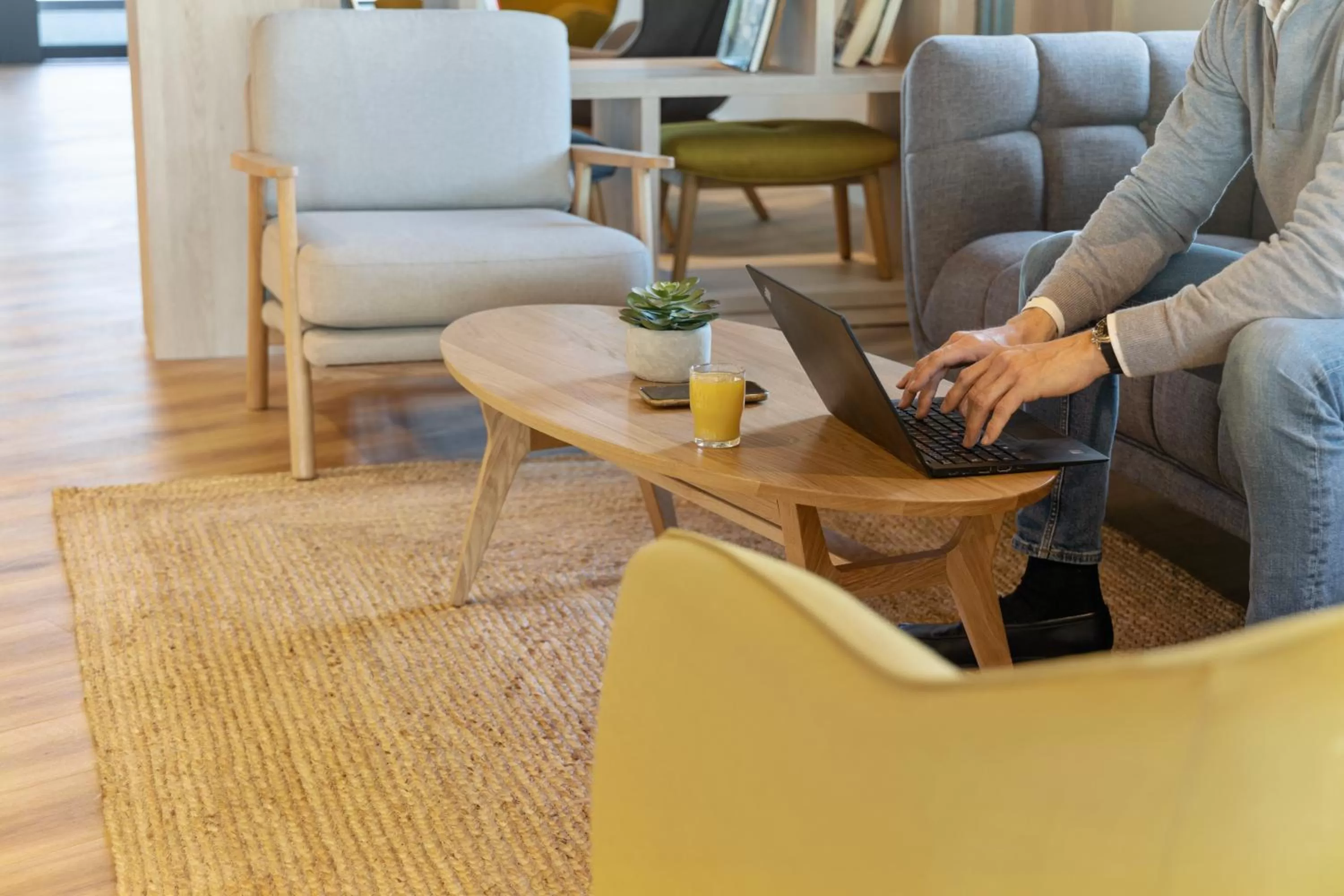 Living room in Kyriad Bordeaux Nord Sainte Eulalie