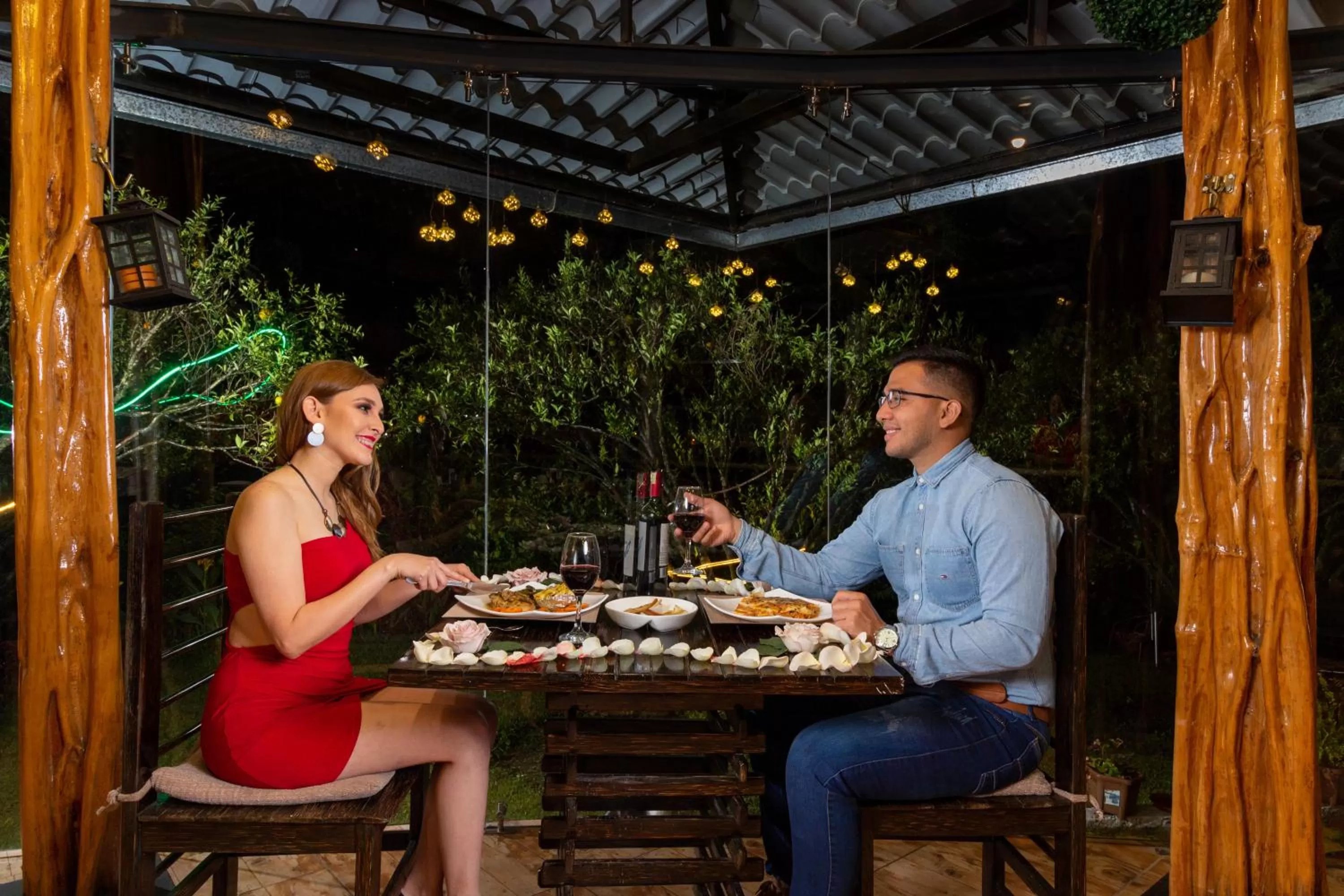 Restaurant/places to eat in Aldea Real Eco Friendly