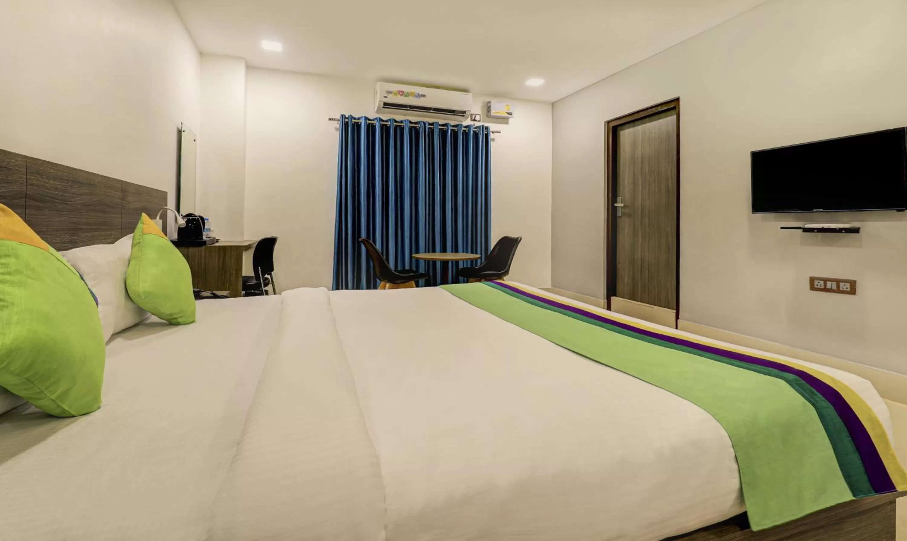 Bedroom, Bed in Treebo Arna Residency