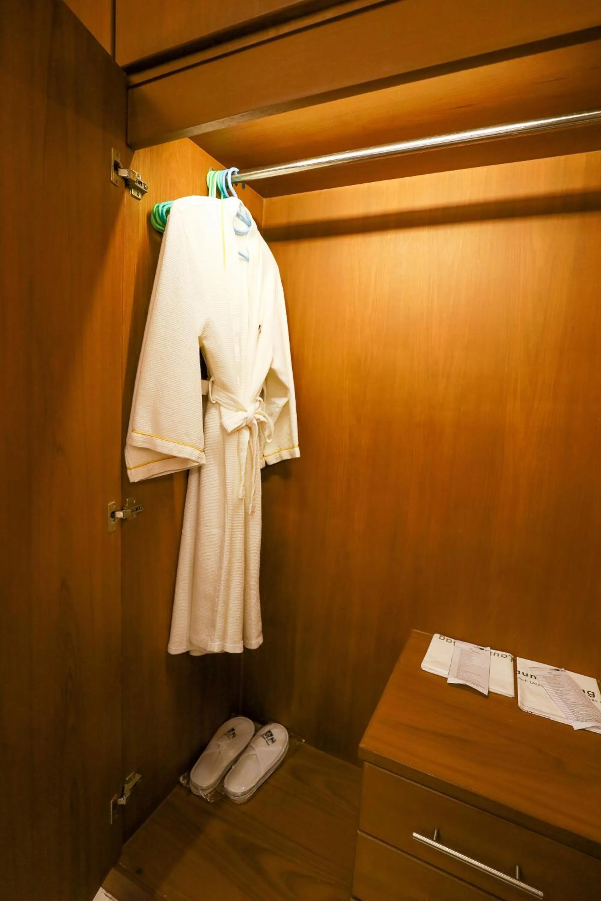 Area and facilities in Tara Court Hotel