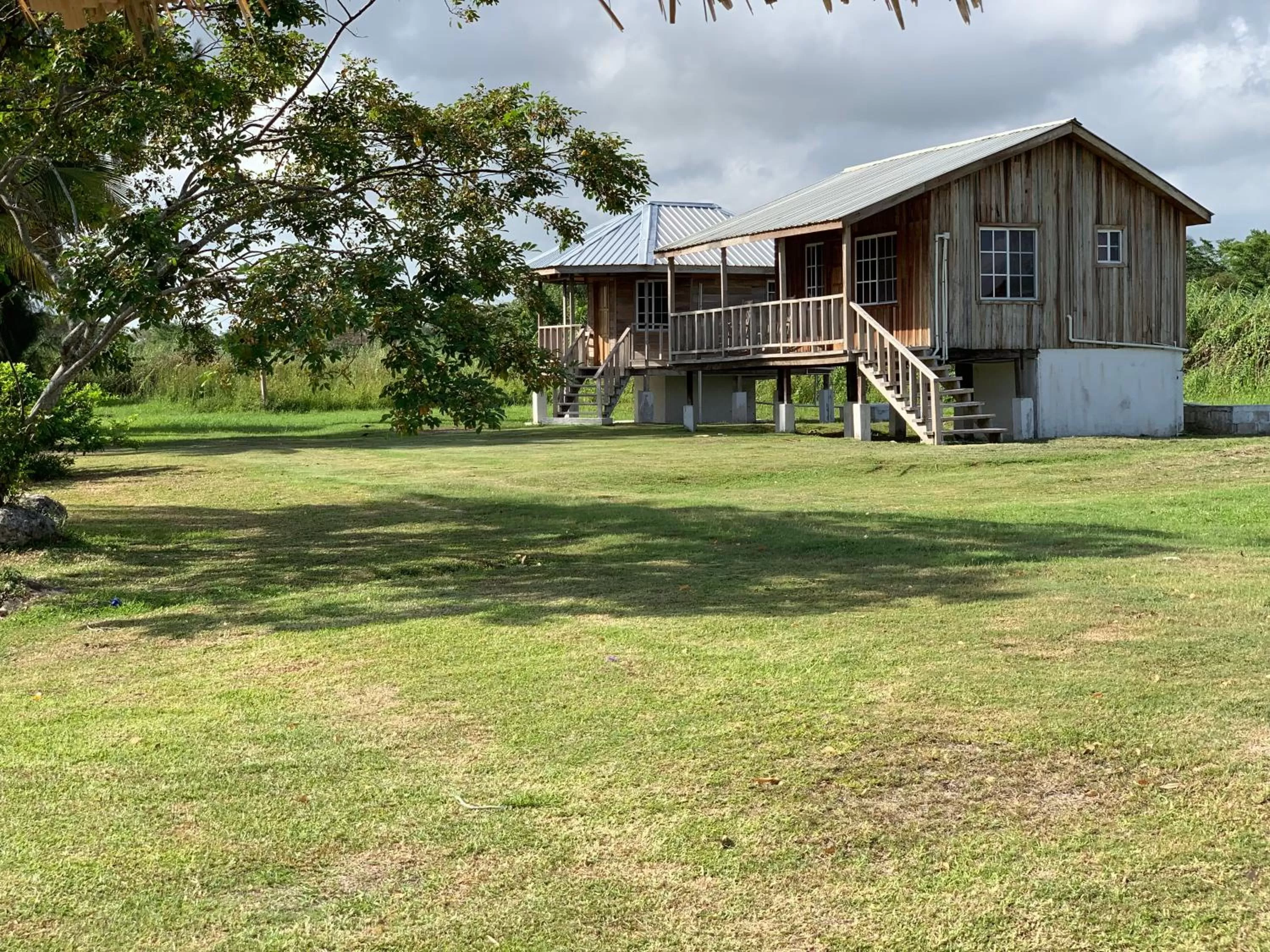 Property building in Lamanai Riverside Retreat