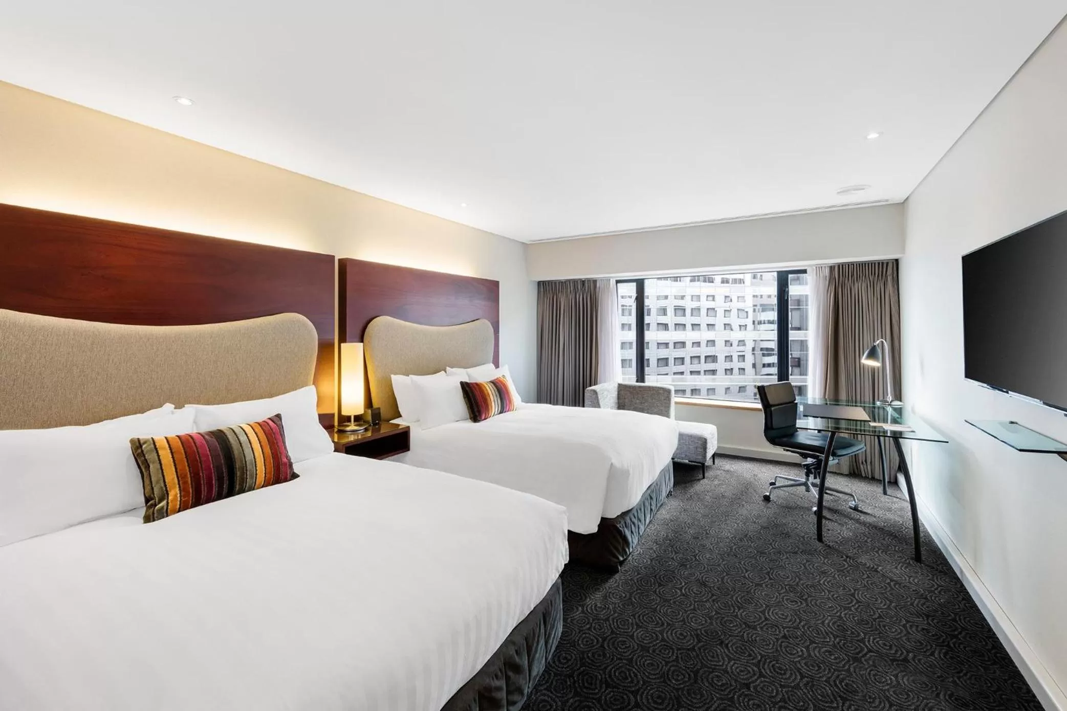 Photo of the whole room, Bed in Crowne Plaza Auckland by IHG