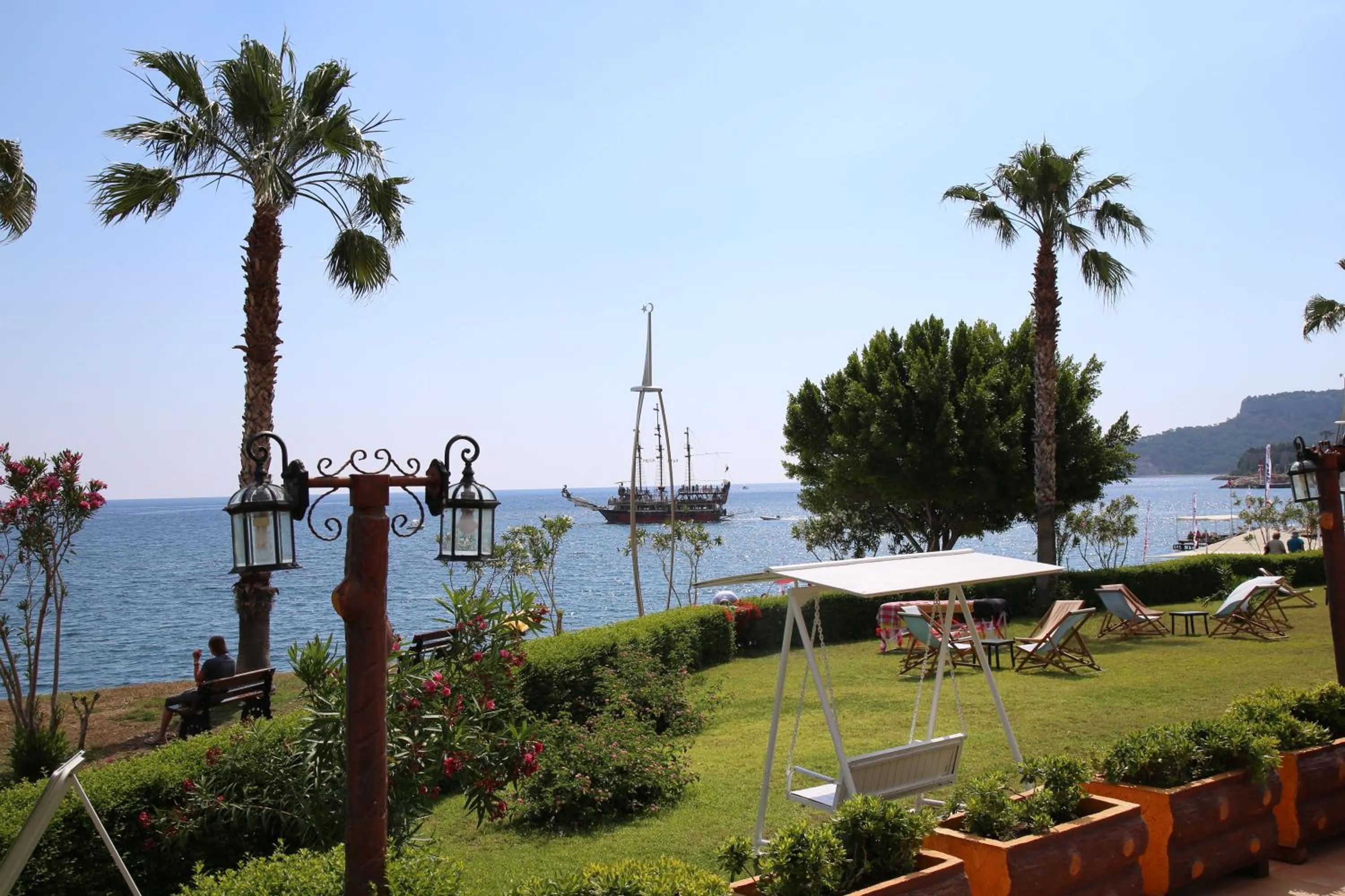 Garden in Valeri Beach Hotel